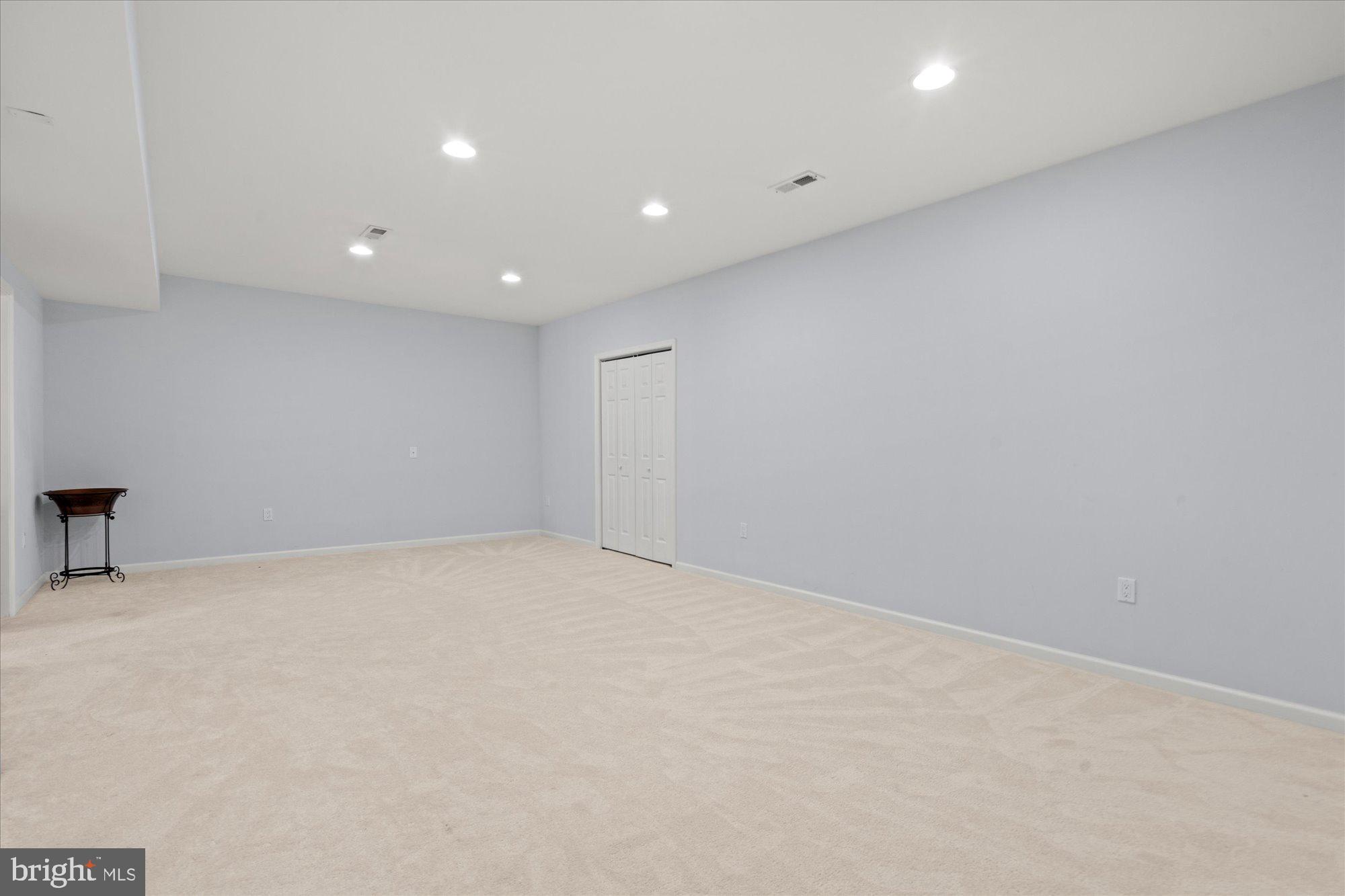 LAKES AT BELLE TERRA - Residential