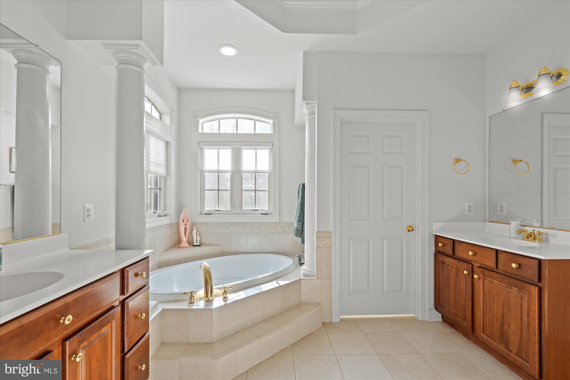 LAKES AT BELLE TERRA - Residential