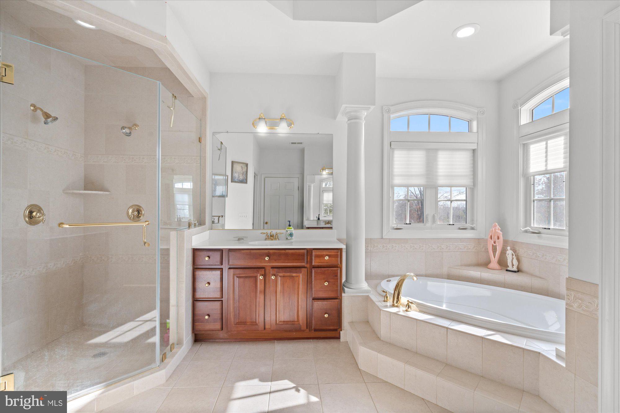 LAKES AT BELLE TERRA - Residential