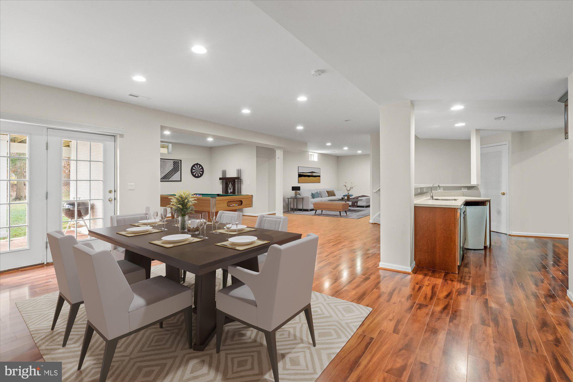 LAKES AT BELLE TERRA - Residential