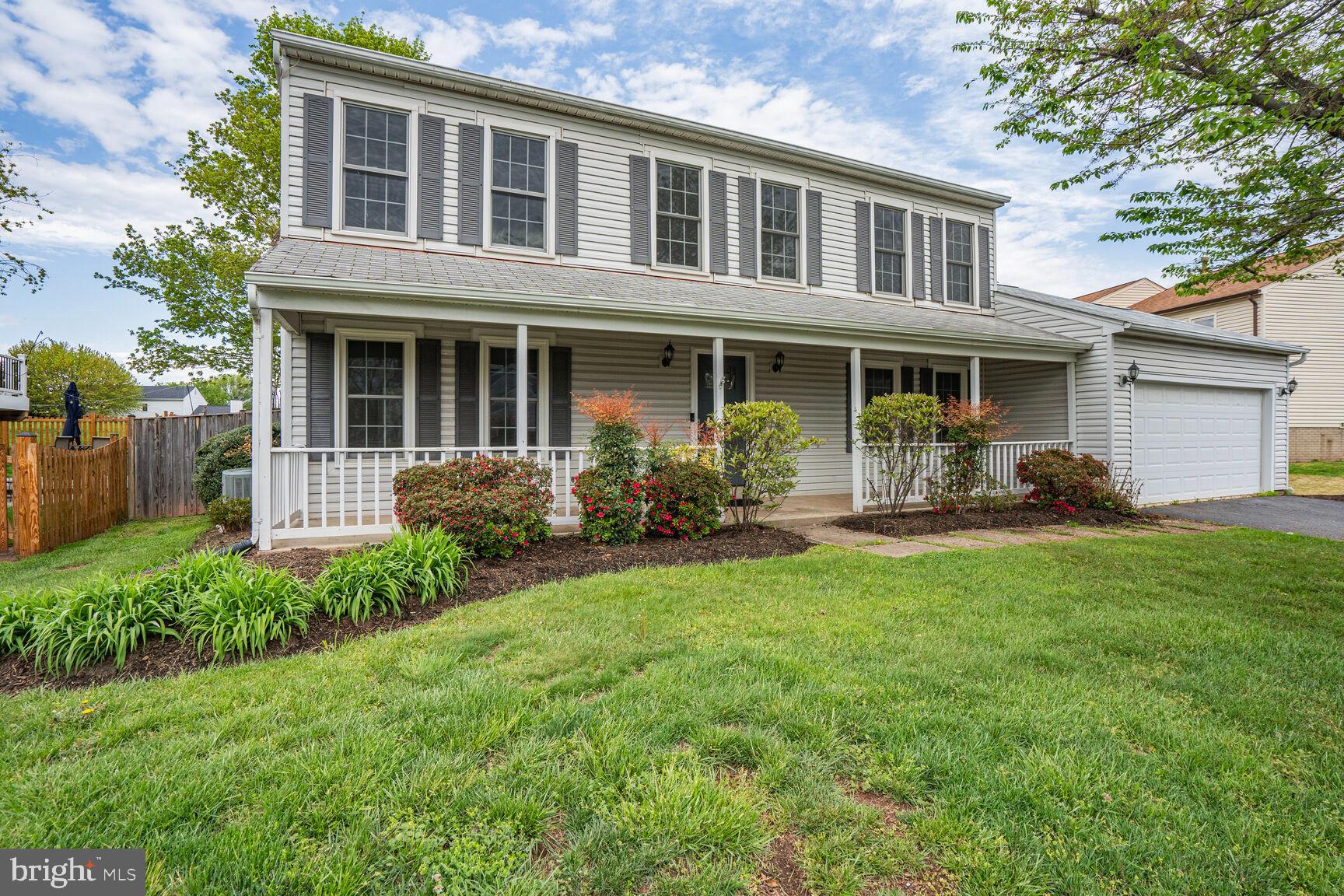 5502 BUGGY WHIP DRIVE