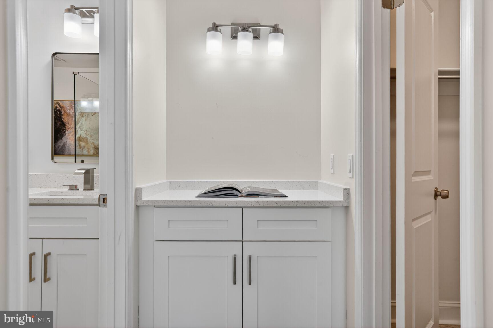 BELLE POND FARM - Residential