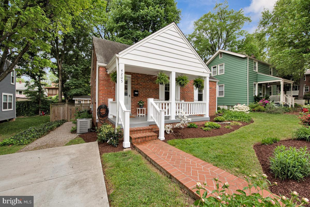 4205 LONGFELLOW STREET