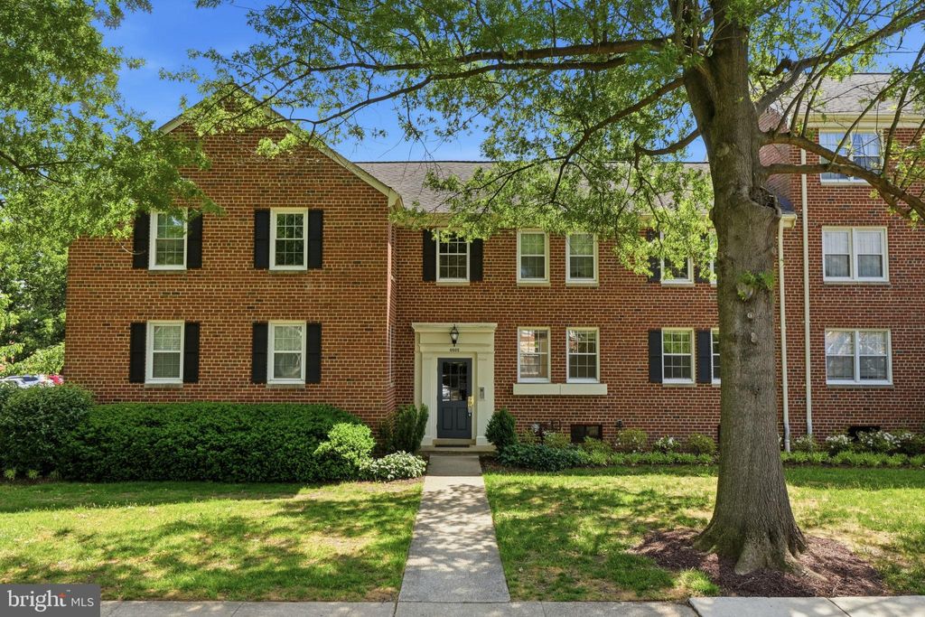 Photo of 6605 Potomac Avenue #A2, ALEXANDRIA, VA 22307 (MLS # VAFX2311514)