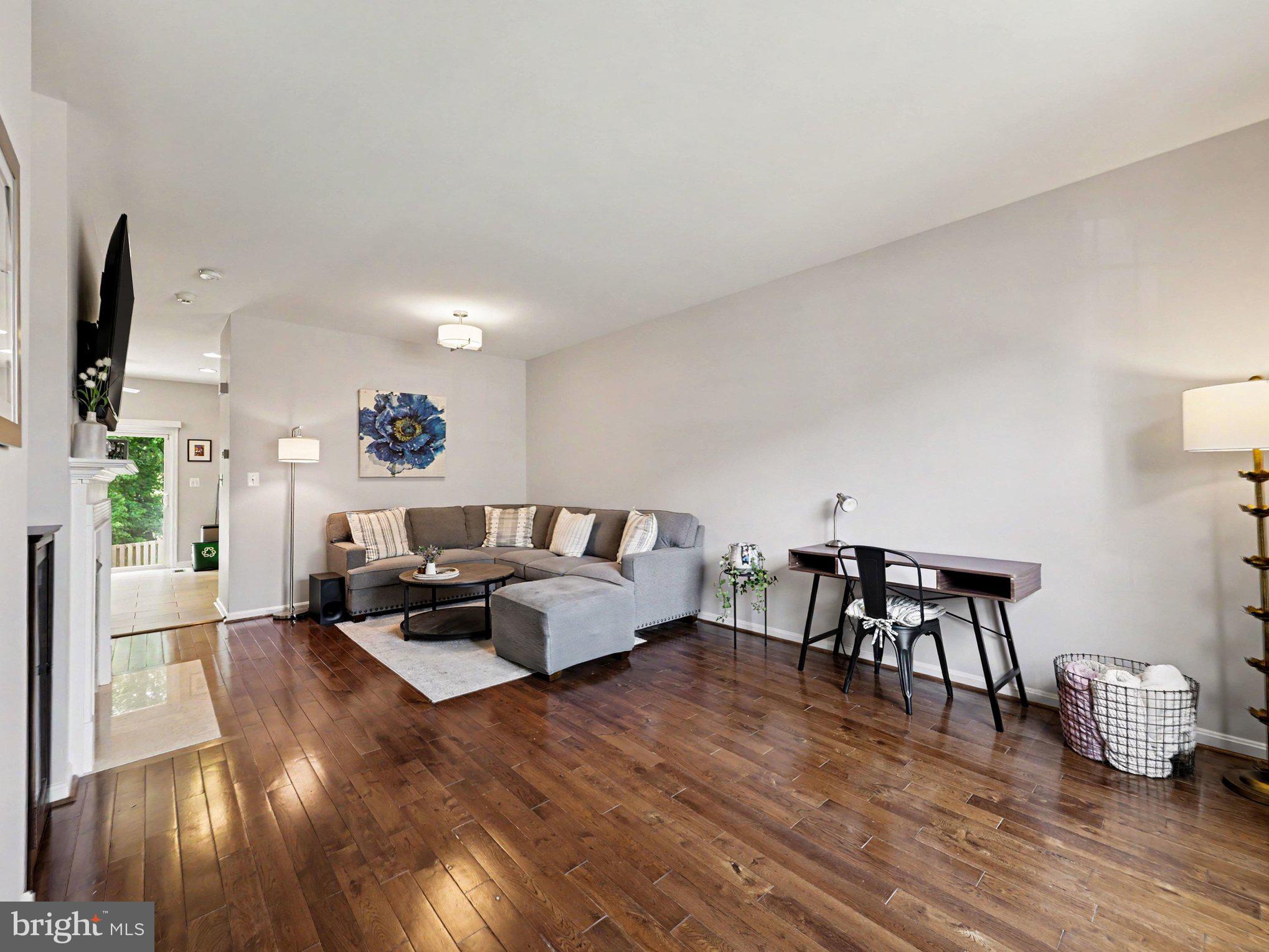 120 MACON DRIVE