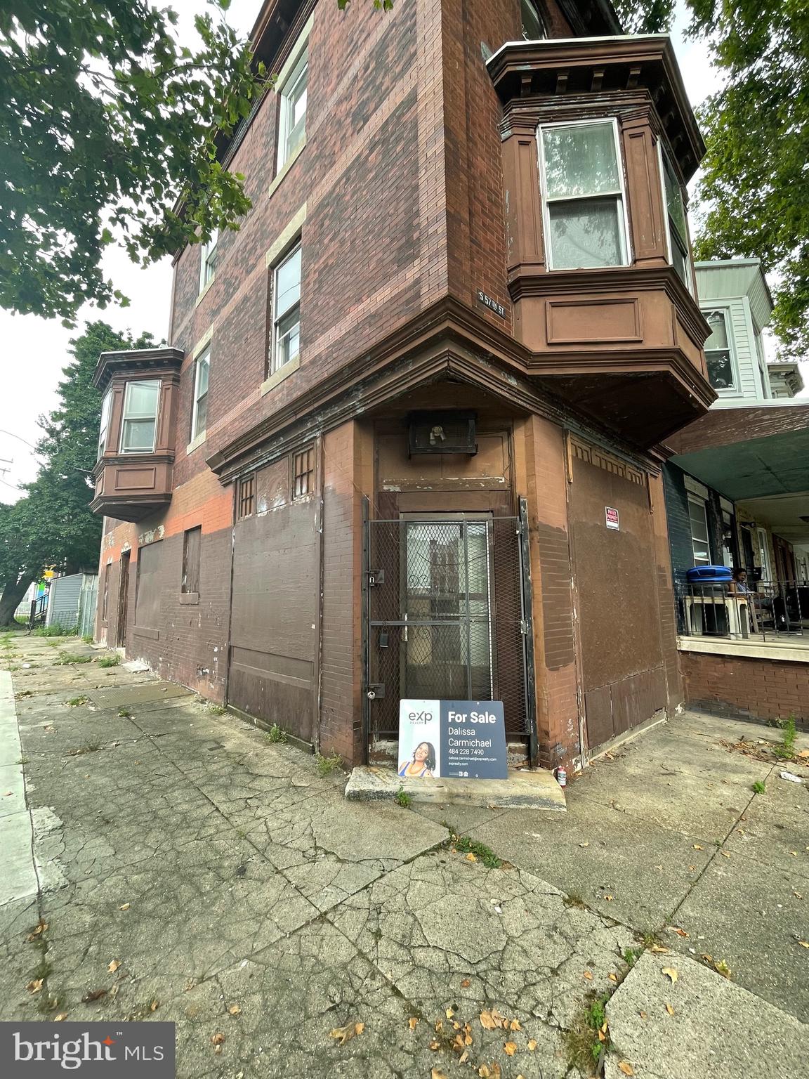 KINGSESSING - Commercial Sale