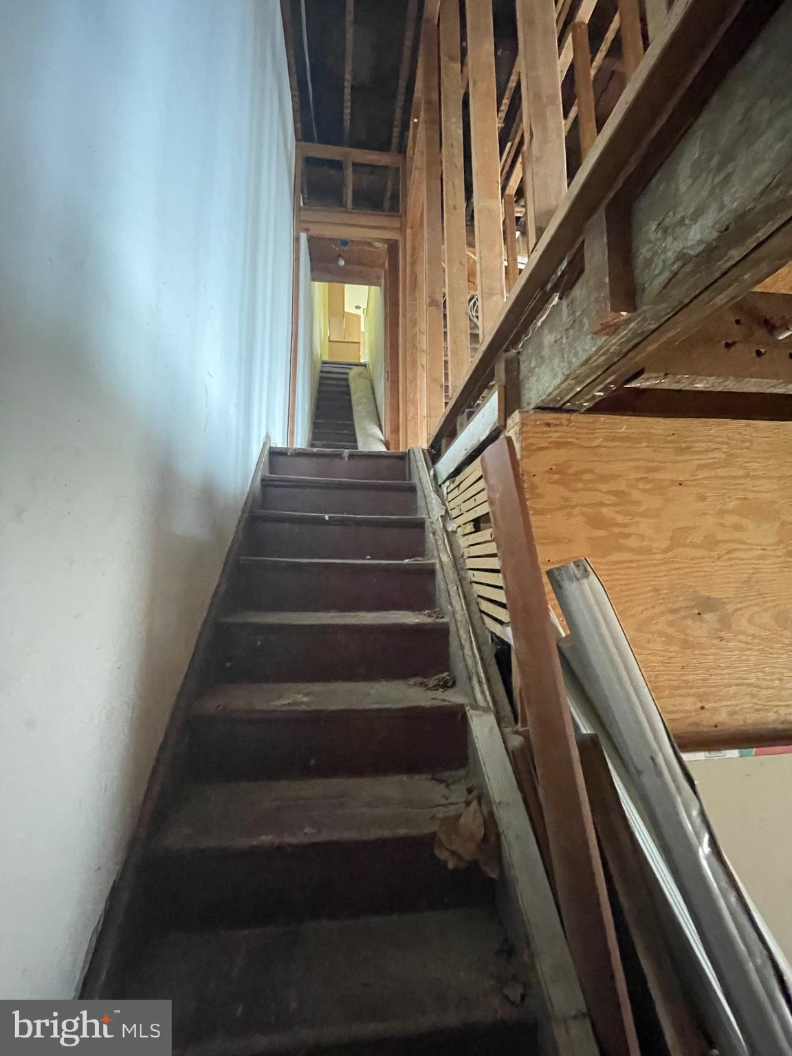 KINGSESSING - Commercial Sale