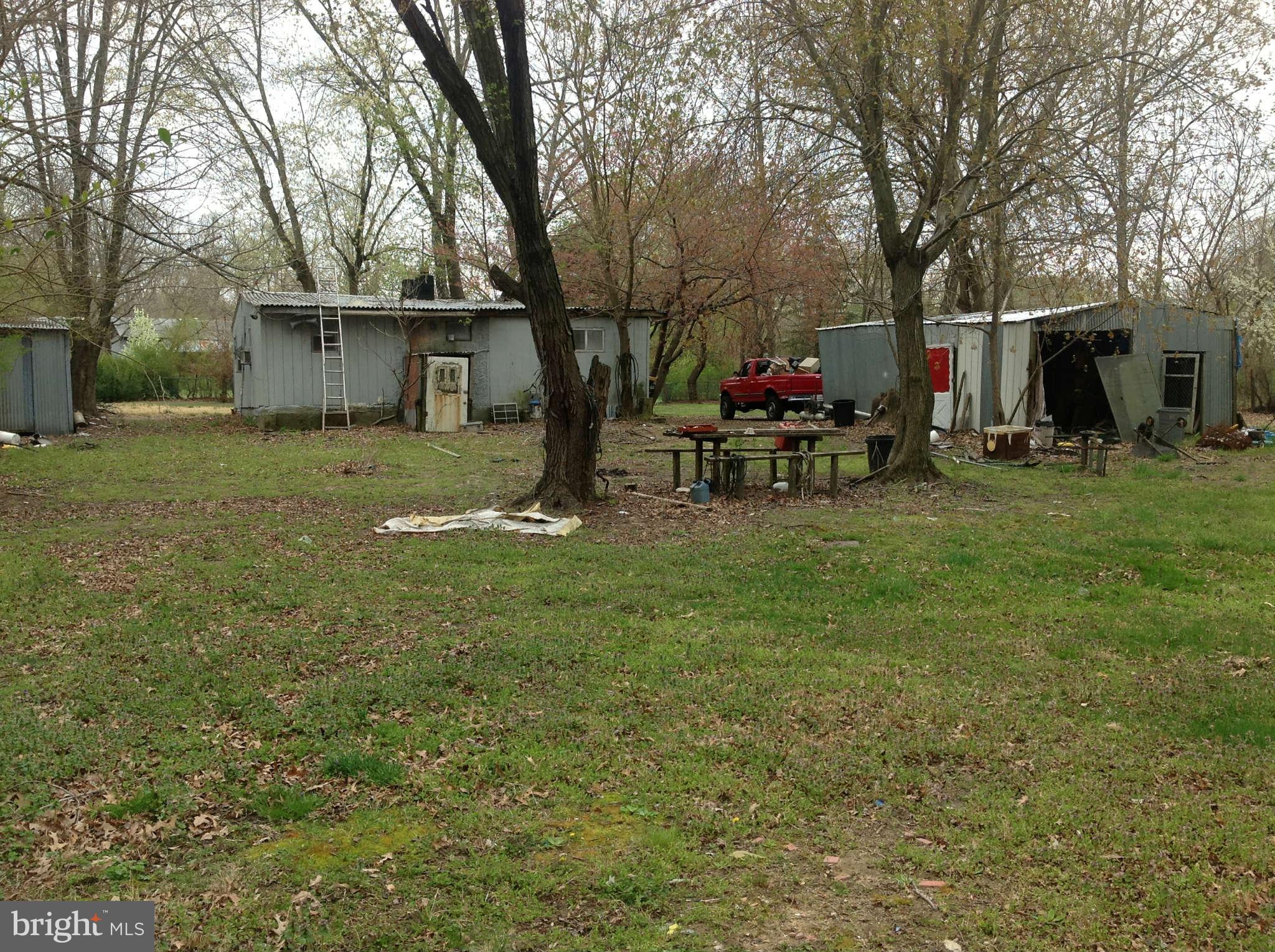 BURNS CROSSING - Residential