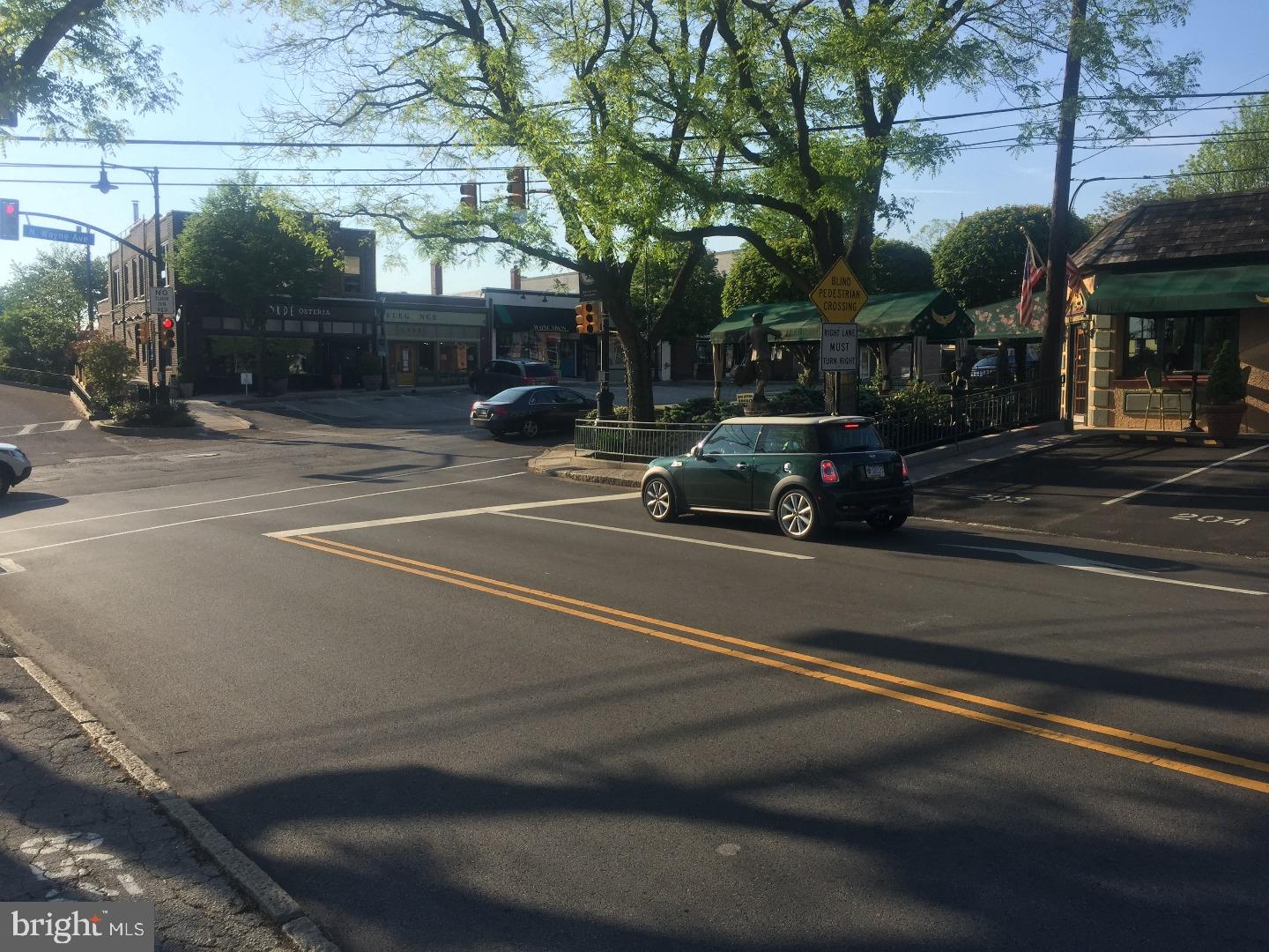 SOUTH WAYNE - Residential