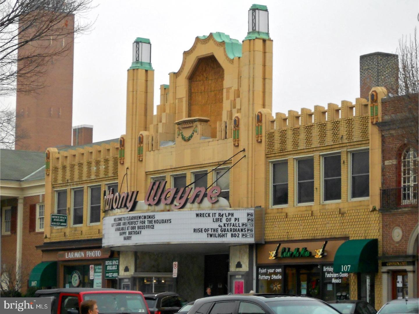 SOUTH WAYNE - Residential