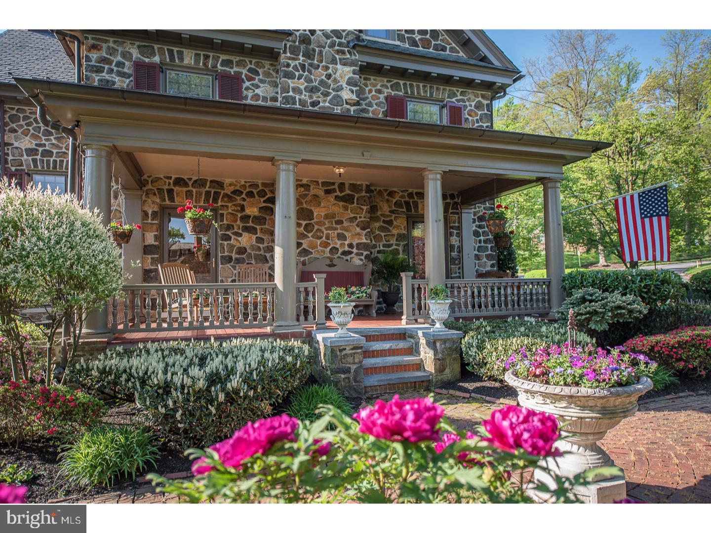 SOUTH WAYNE - Residential