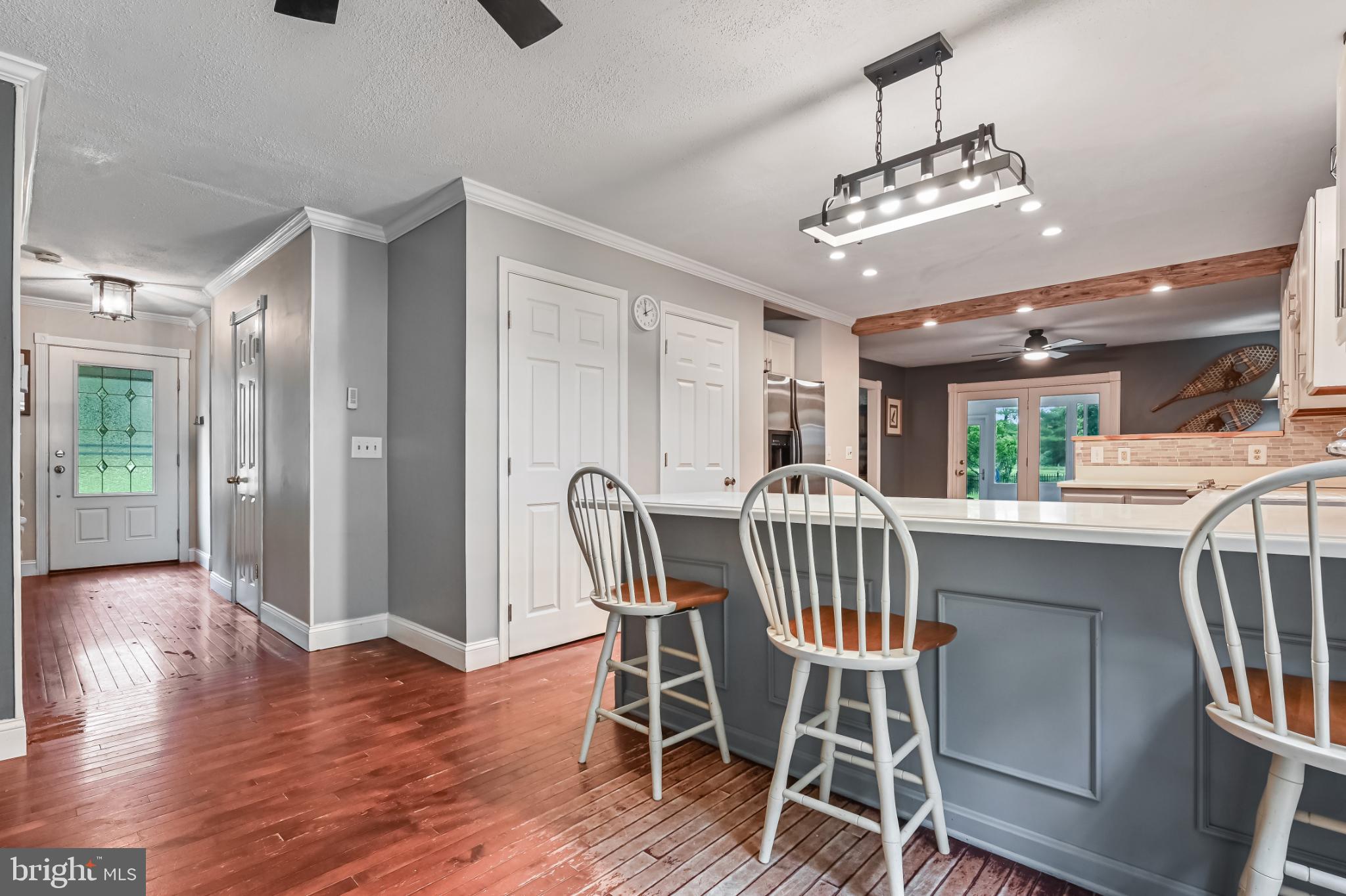 ARCADIA SHORES - Residential