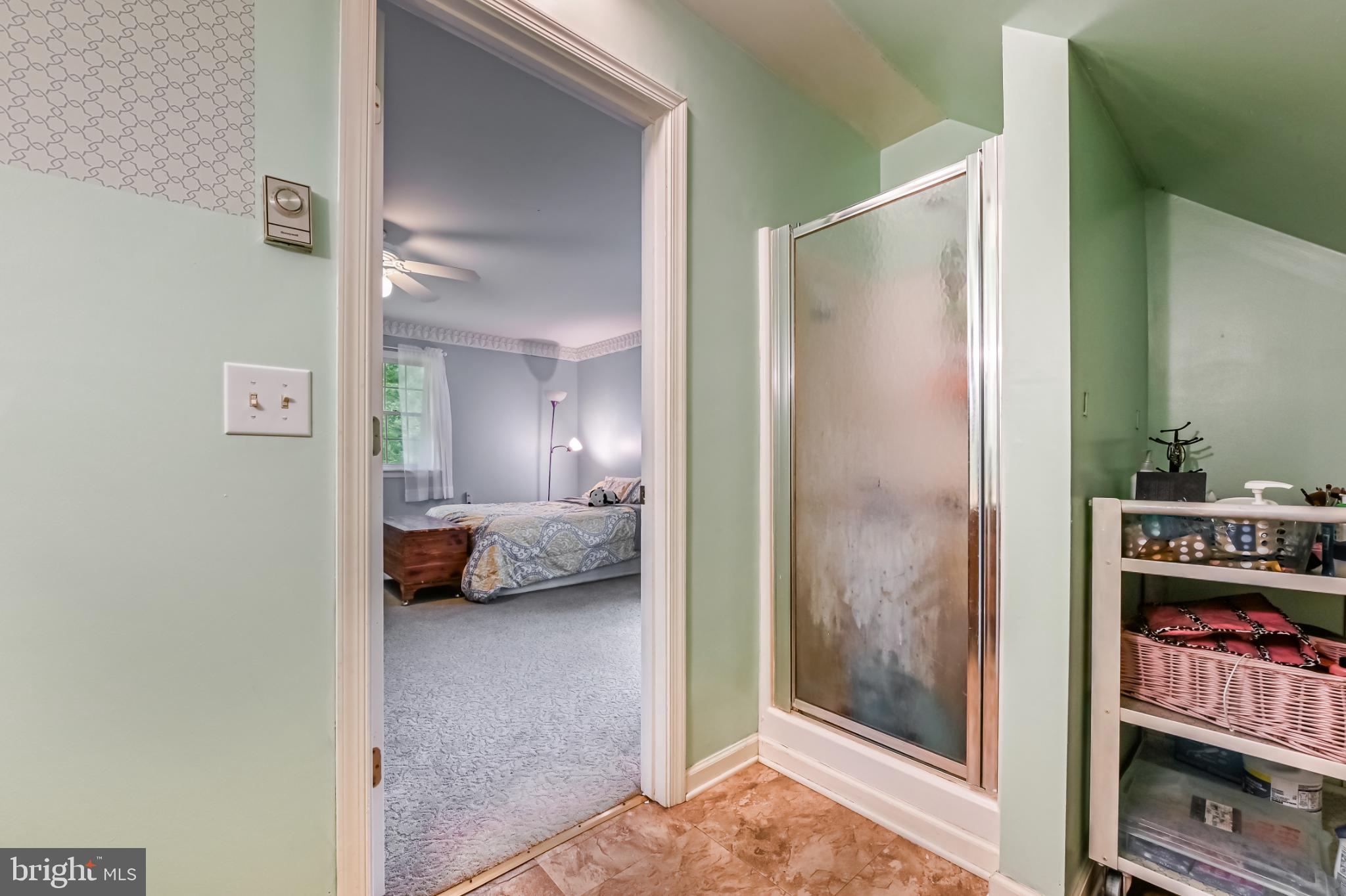 ARCADIA SHORES - Residential