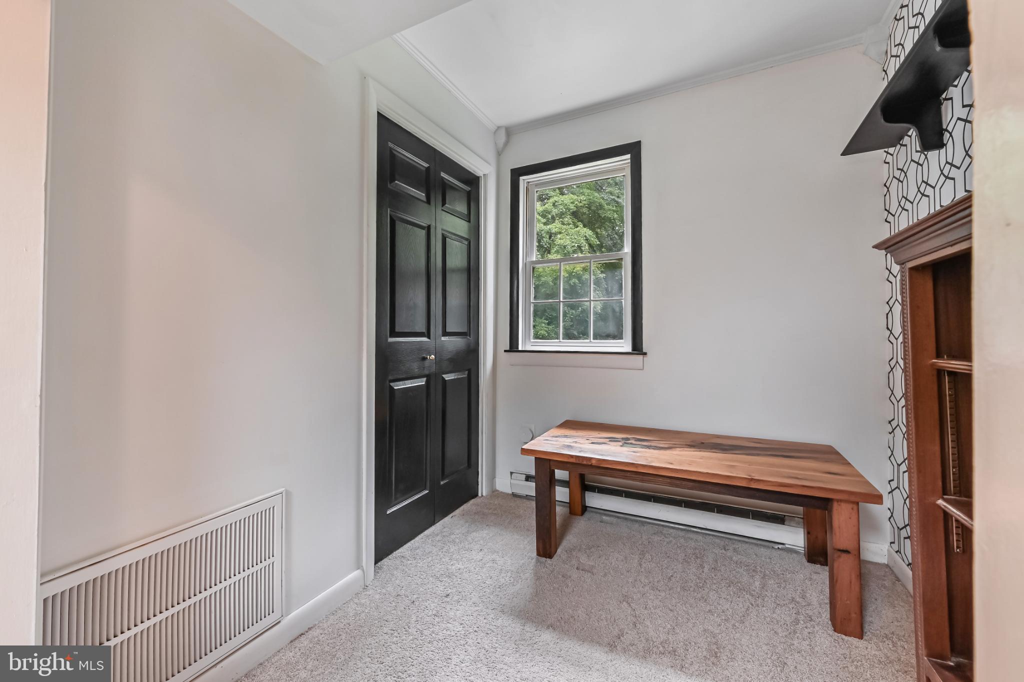 ARCADIA SHORES - Residential