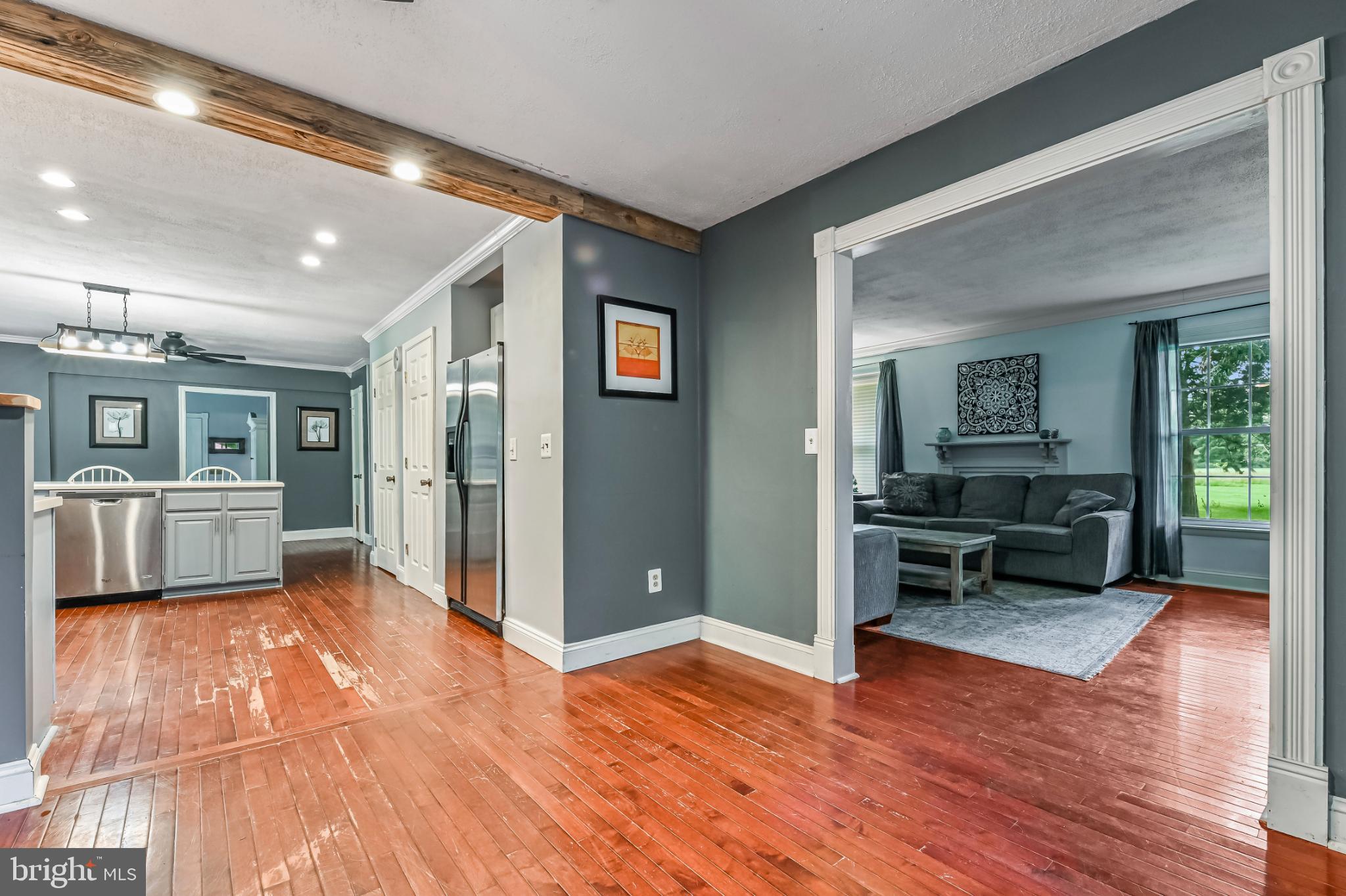 ARCADIA SHORES - Residential