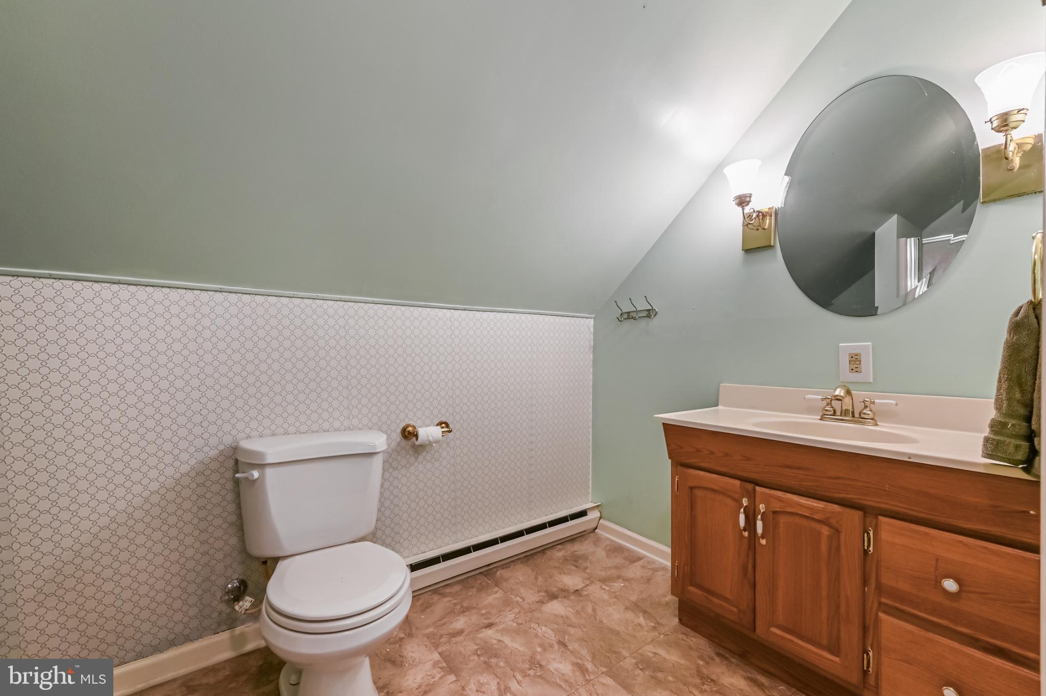 ARCADIA SHORES - Residential