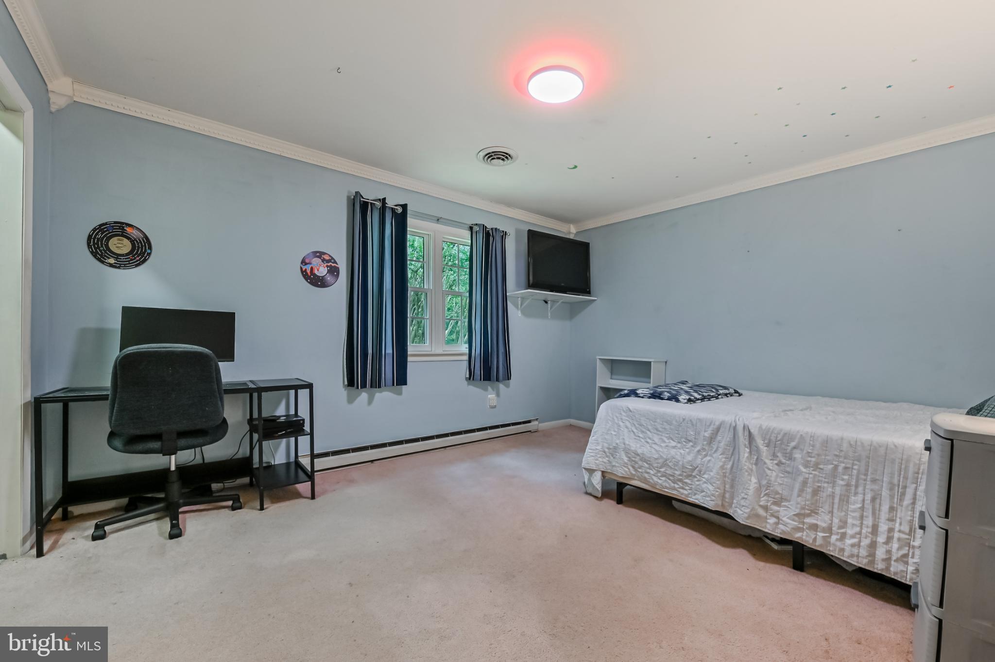 ARCADIA SHORES - Residential