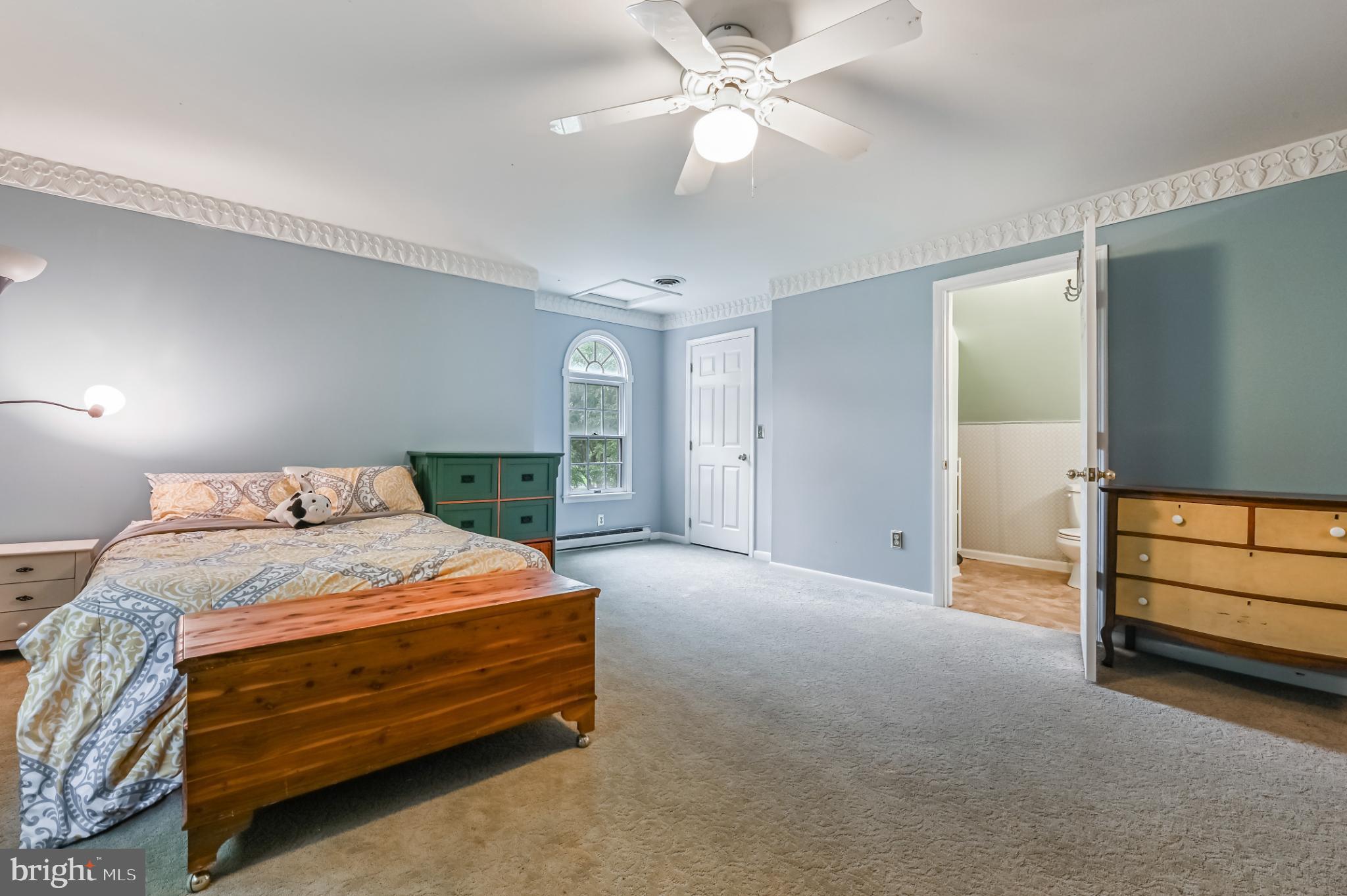 ARCADIA SHORES - Residential