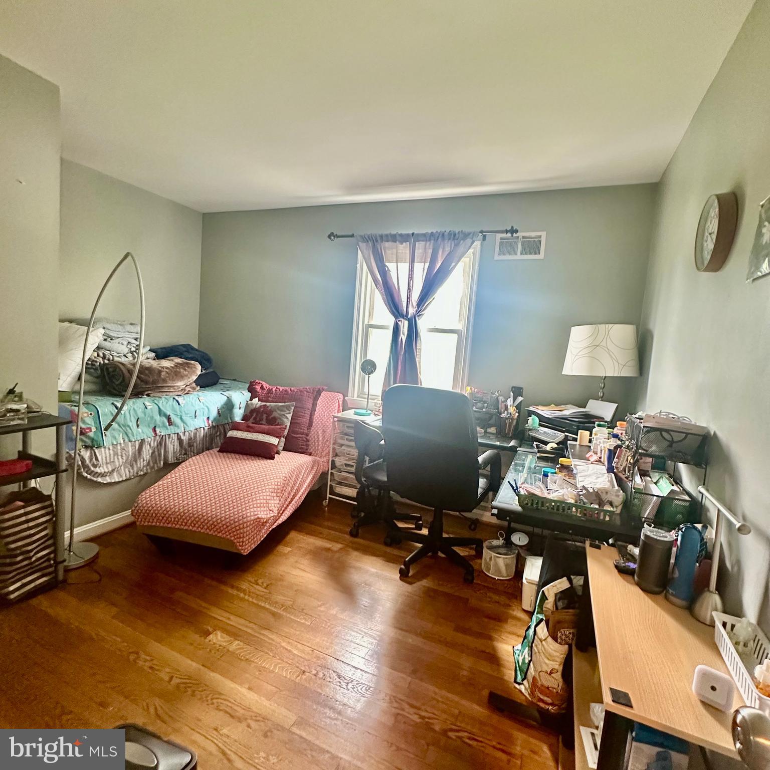 ADELPHI FOREST - Residential