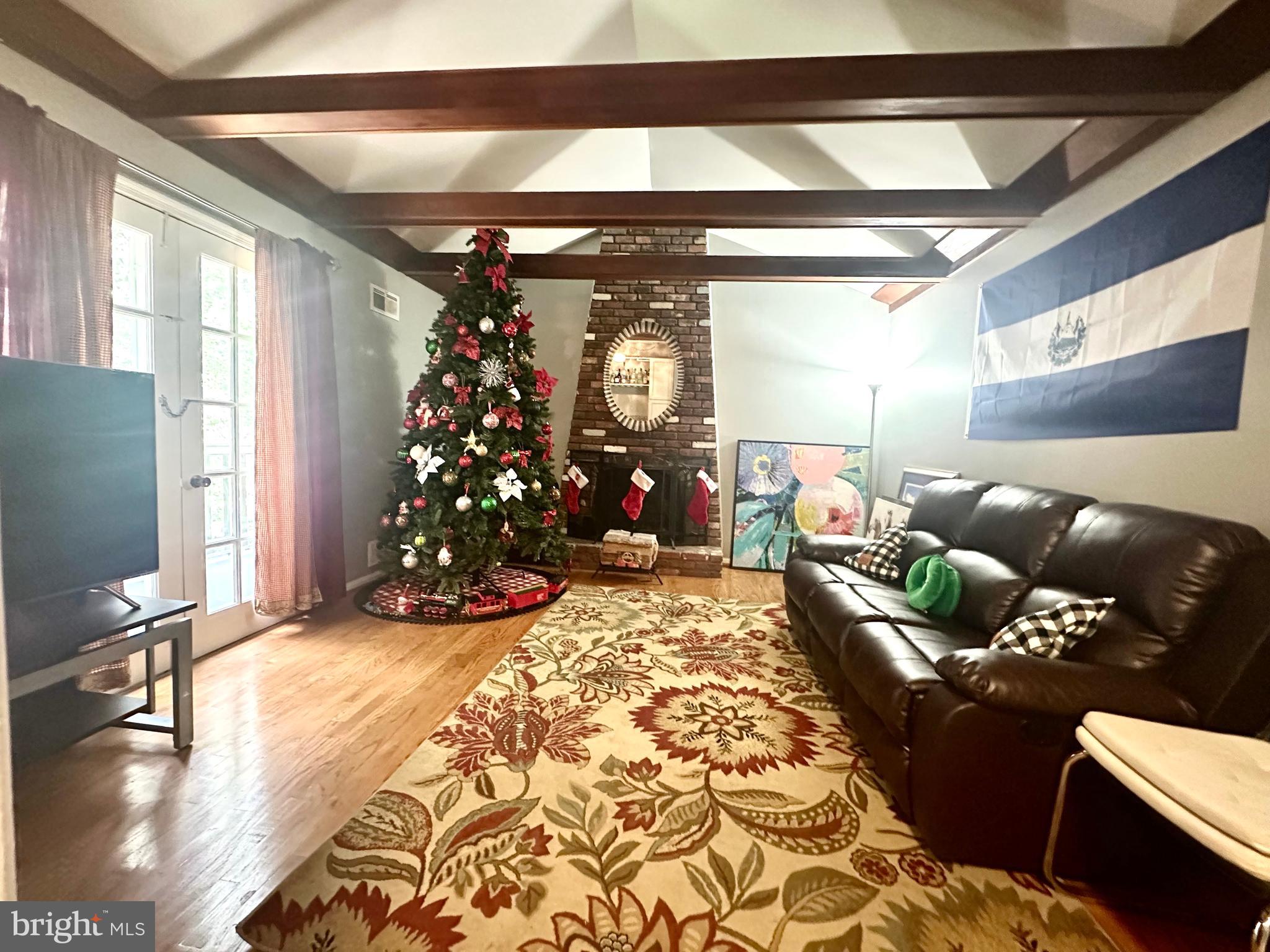 ADELPHI FOREST - Residential