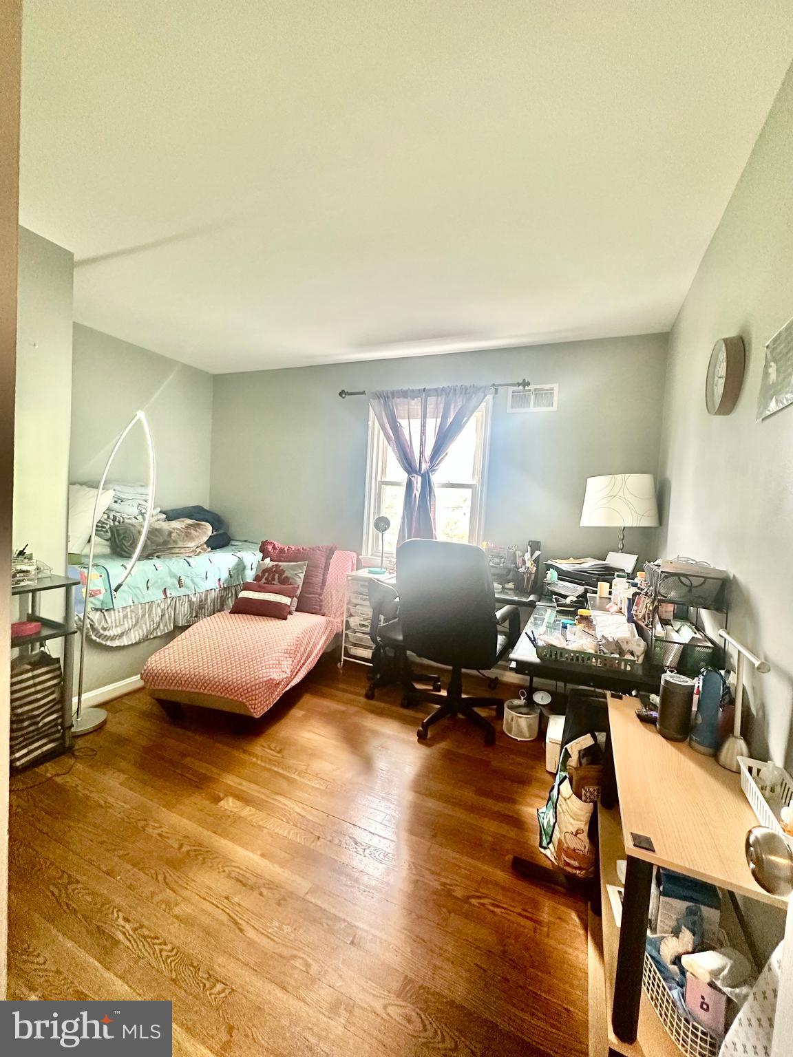 ADELPHI FOREST - Residential