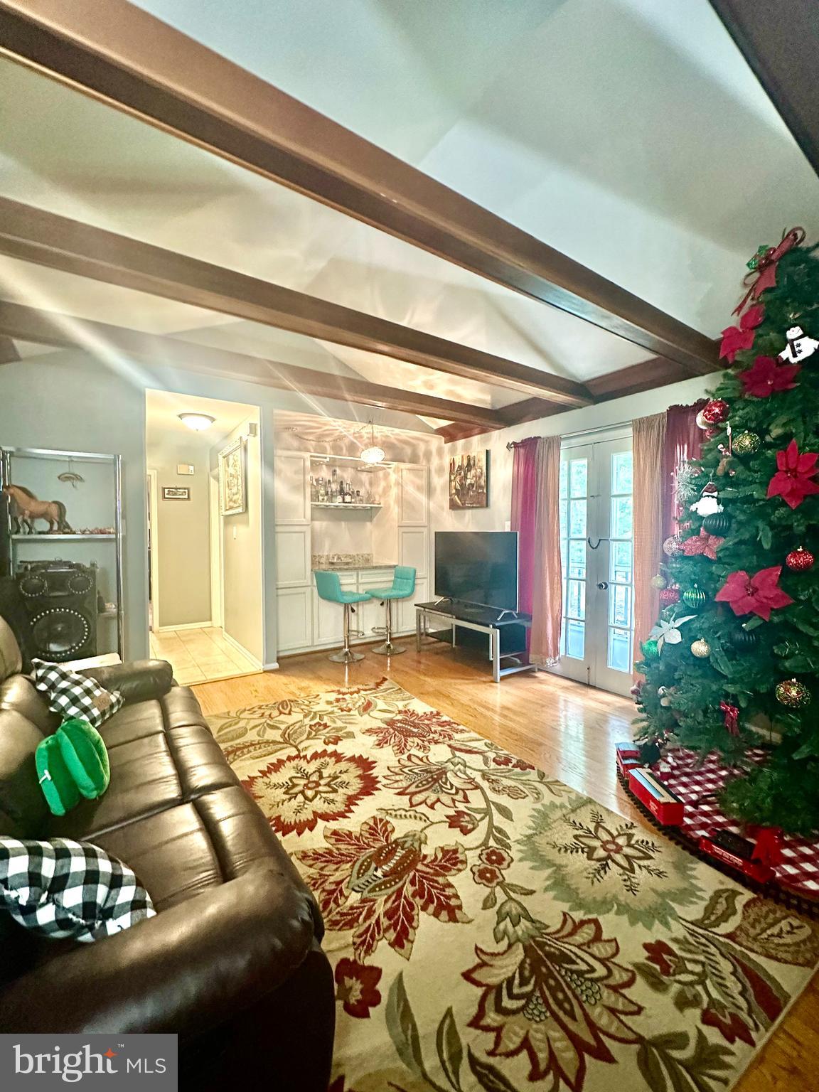 ADELPHI FOREST - Residential