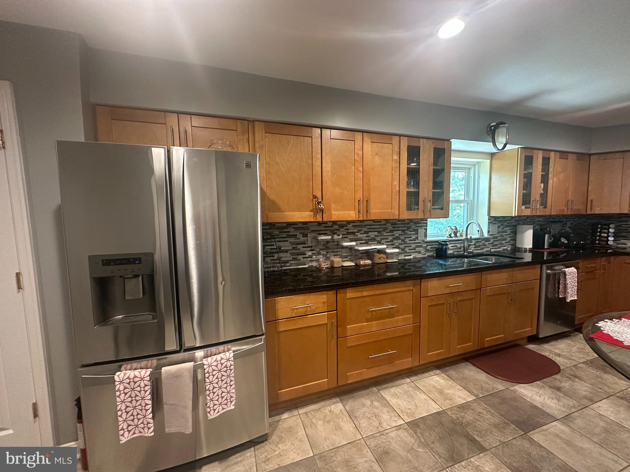 ADELPHI FOREST - Residential