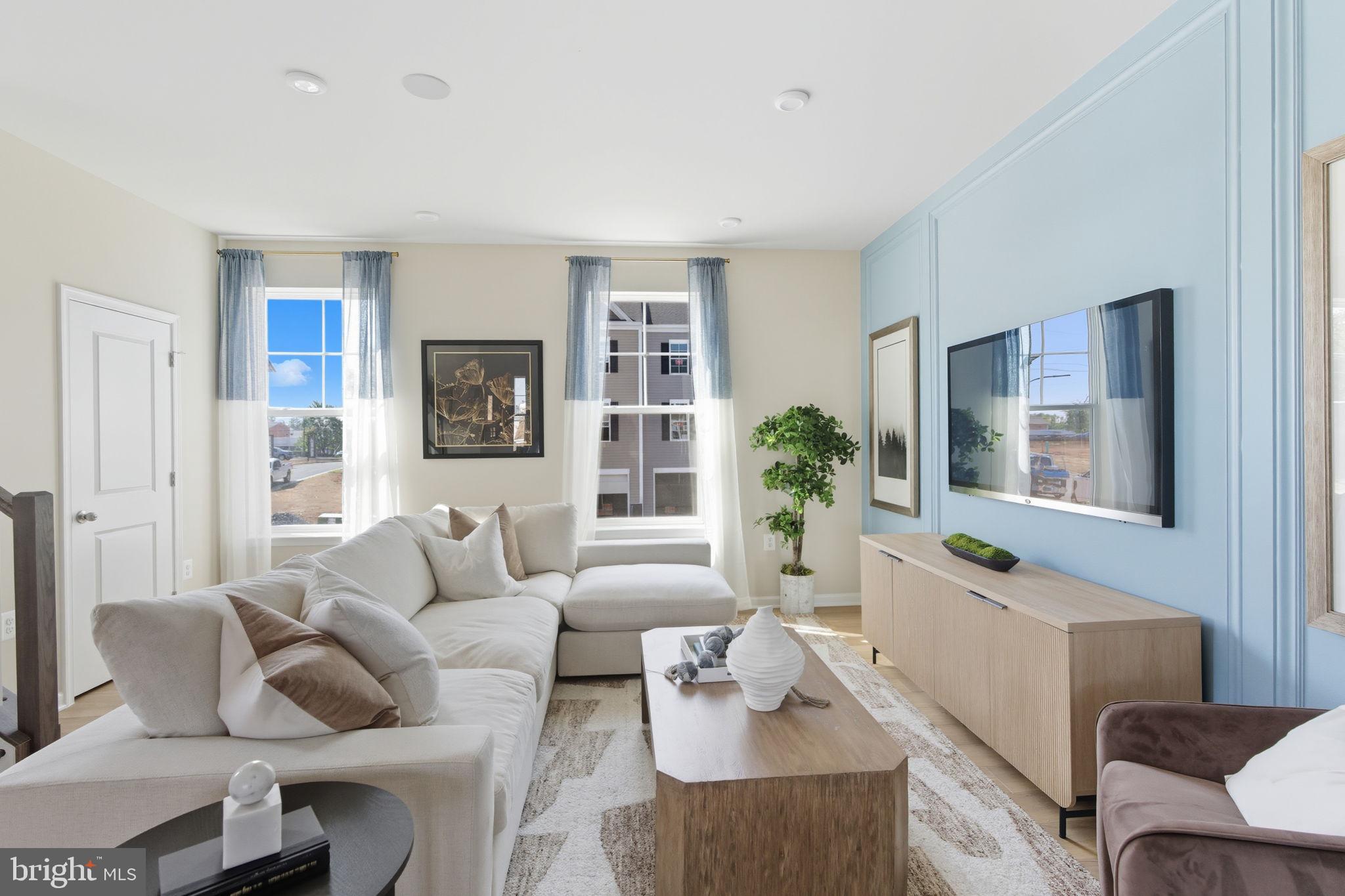 HUNTFIELD - Residential