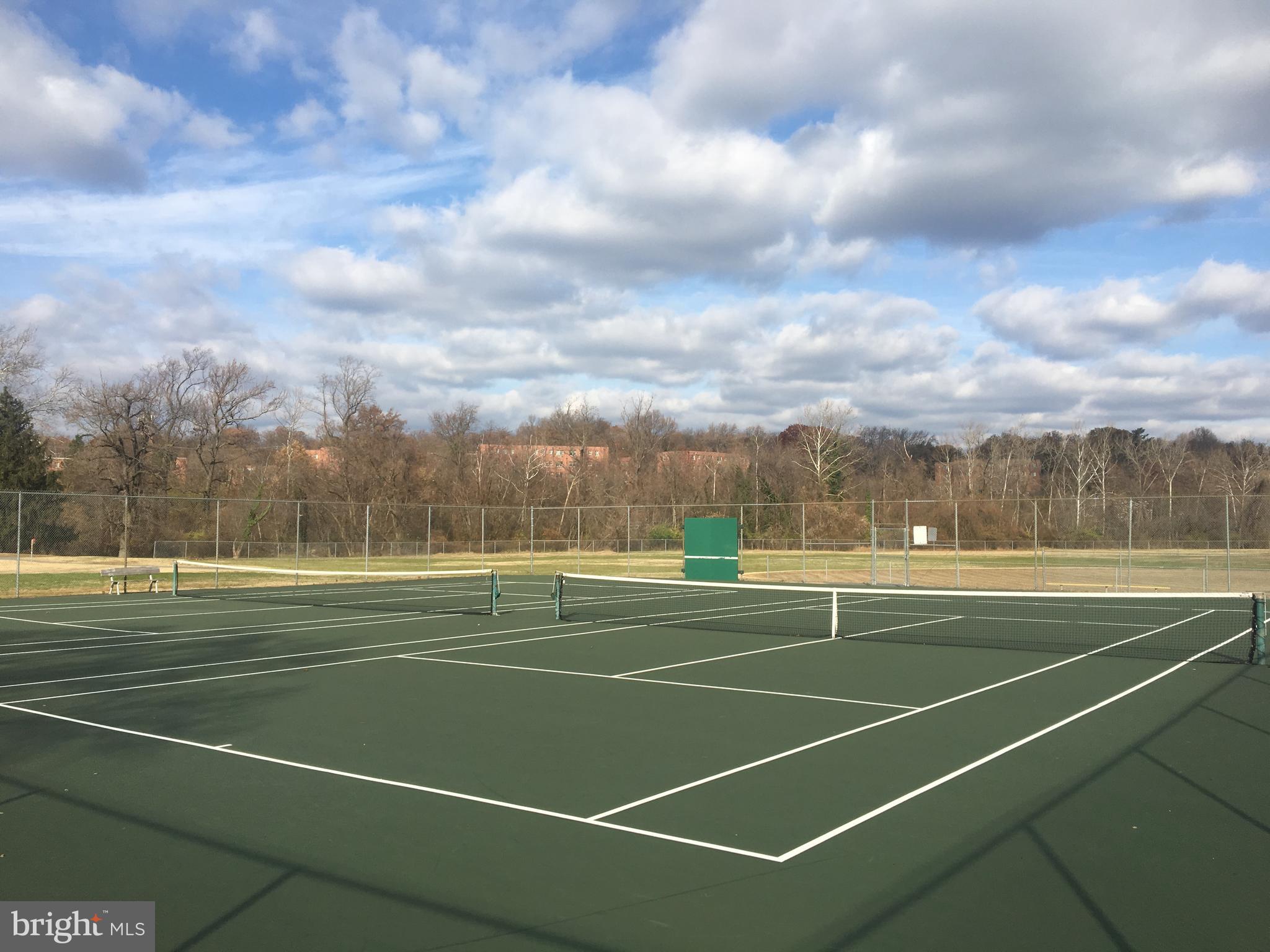 OXON RUN HILLS - Residential