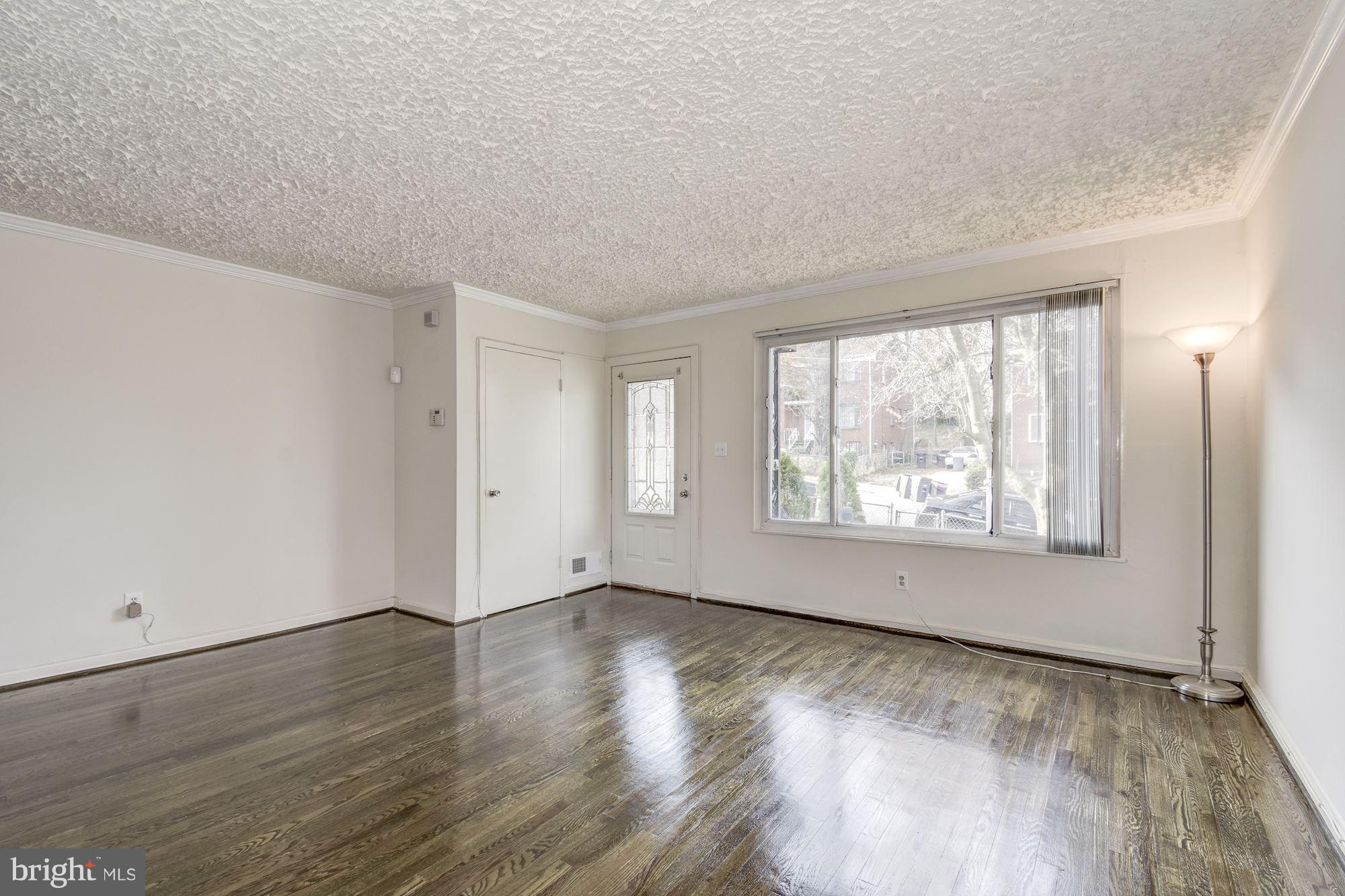 OXON RUN HILLS - Residential