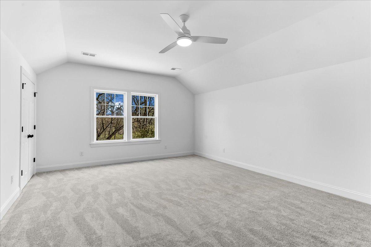 KNOXLYN FARM - Residential