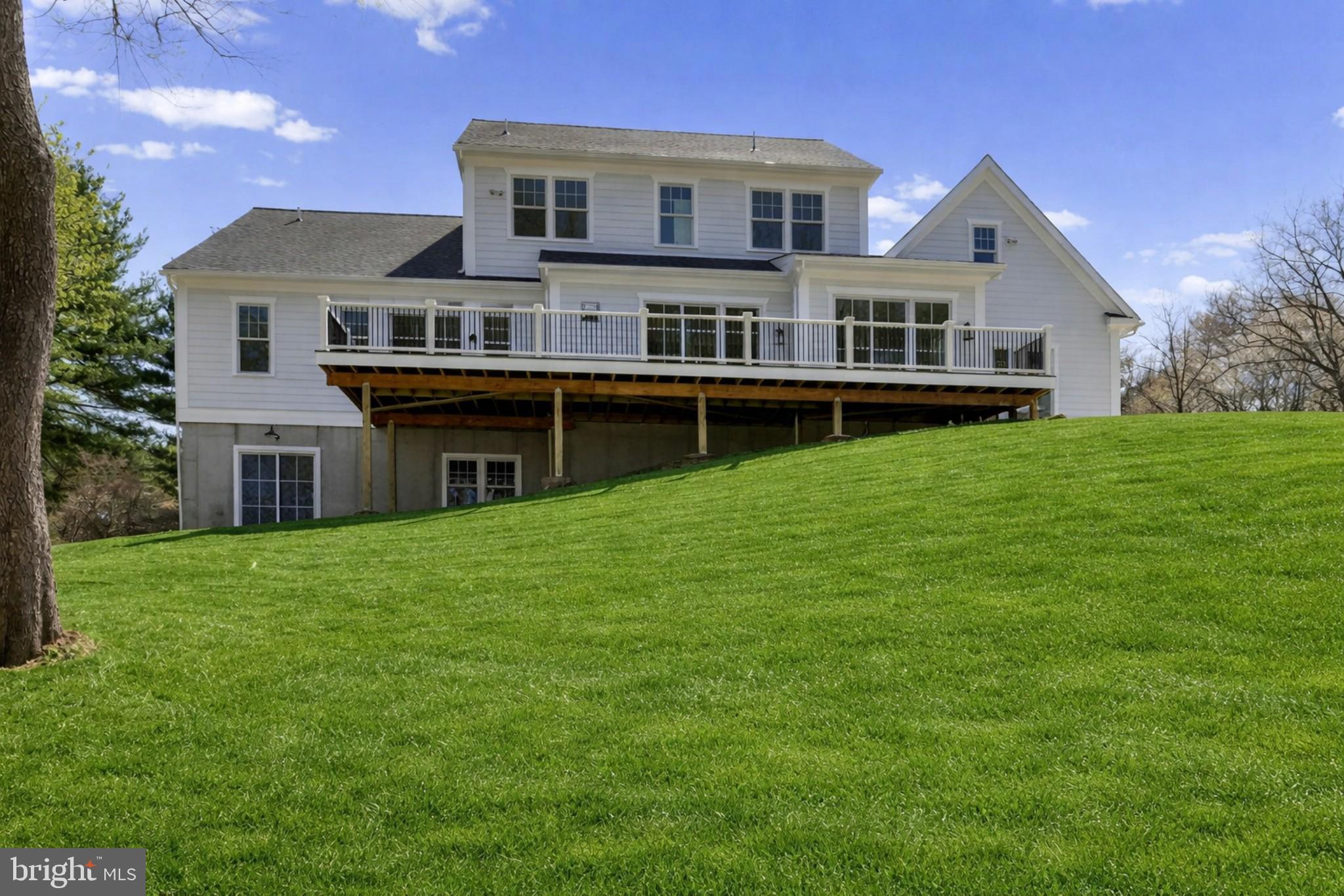 KNOXLYN FARM - Residential