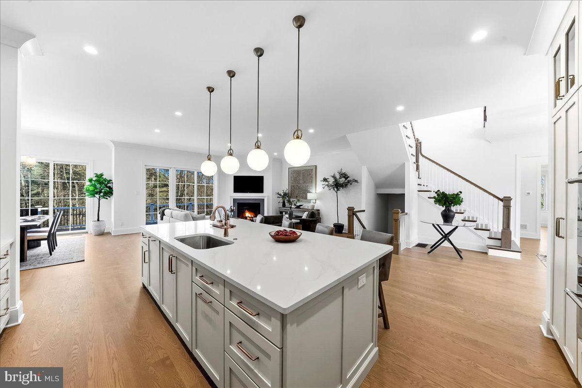 KNOXLYN FARM - Residential