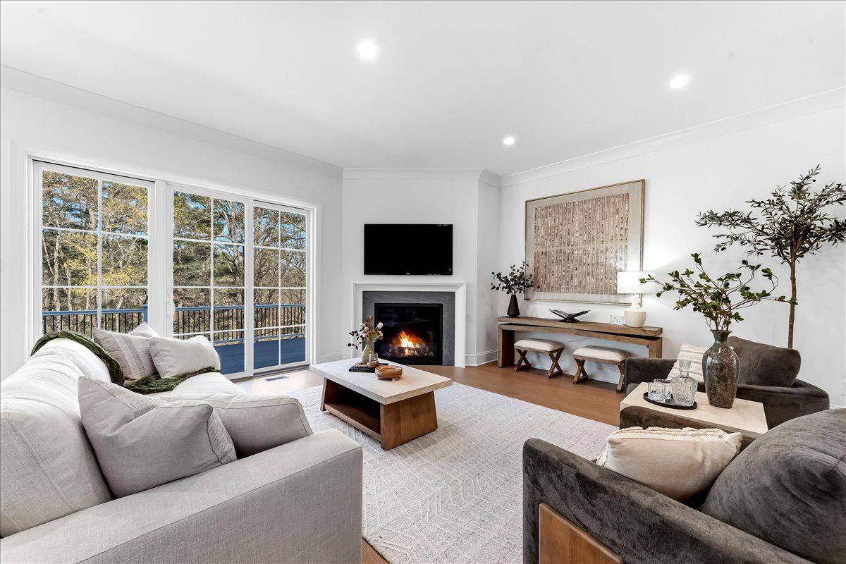 KNOXLYN FARM - Residential