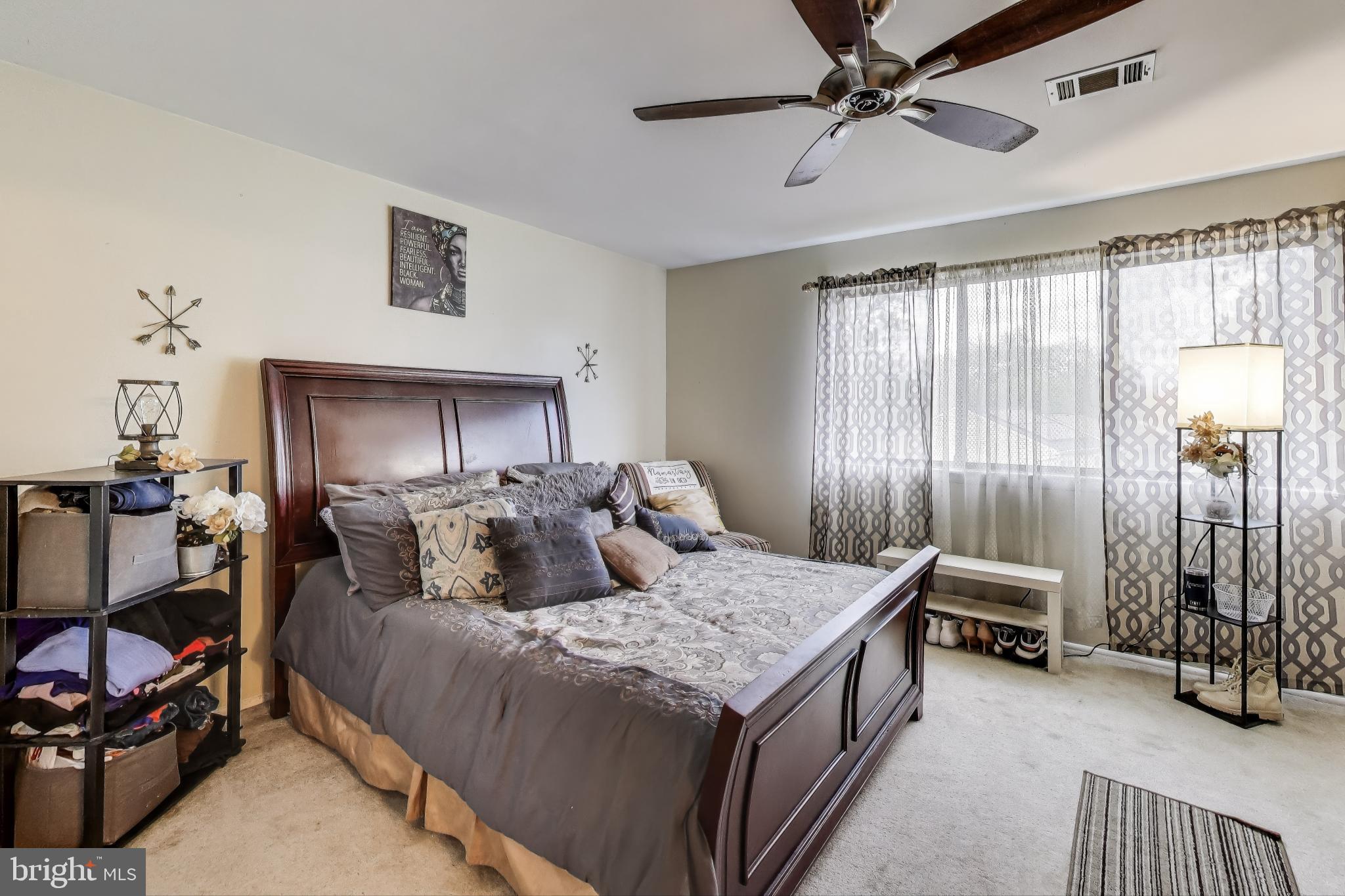 CHURCHILL TOWN SECTOR - Residential