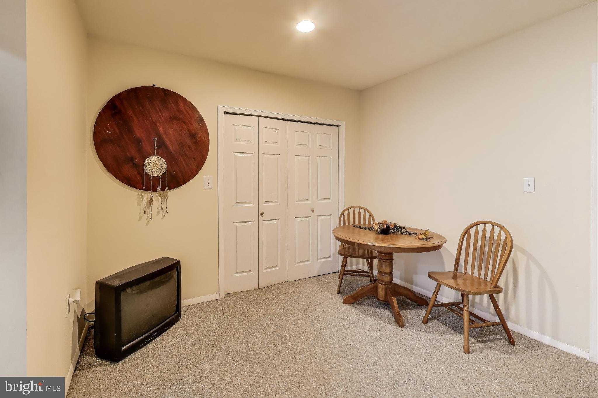 CHURCHILL TOWN SECTOR - Residential