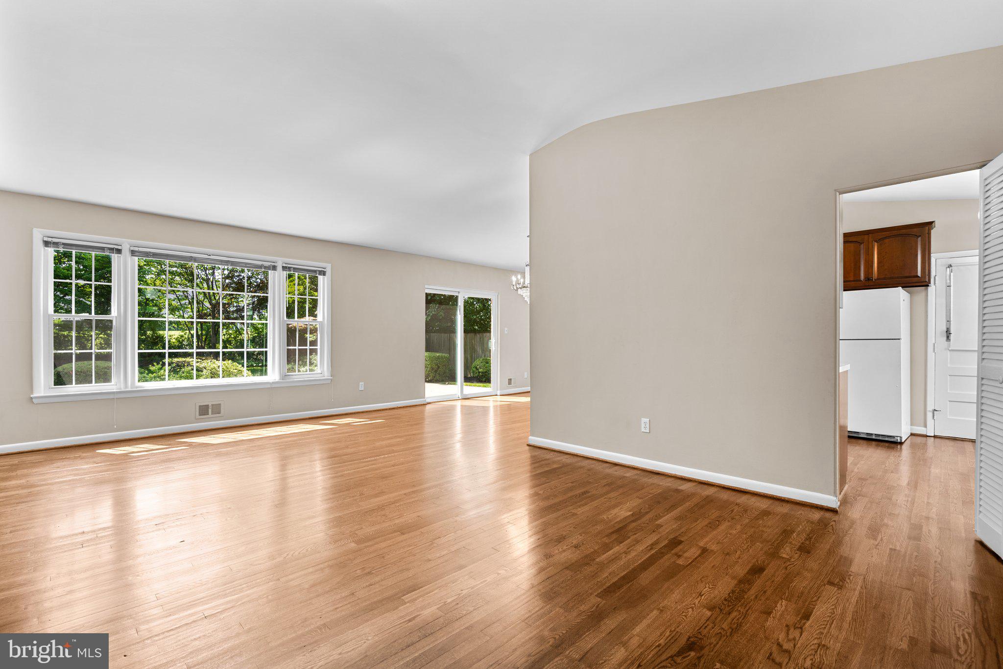 13003 HATHAWAY DRIVE