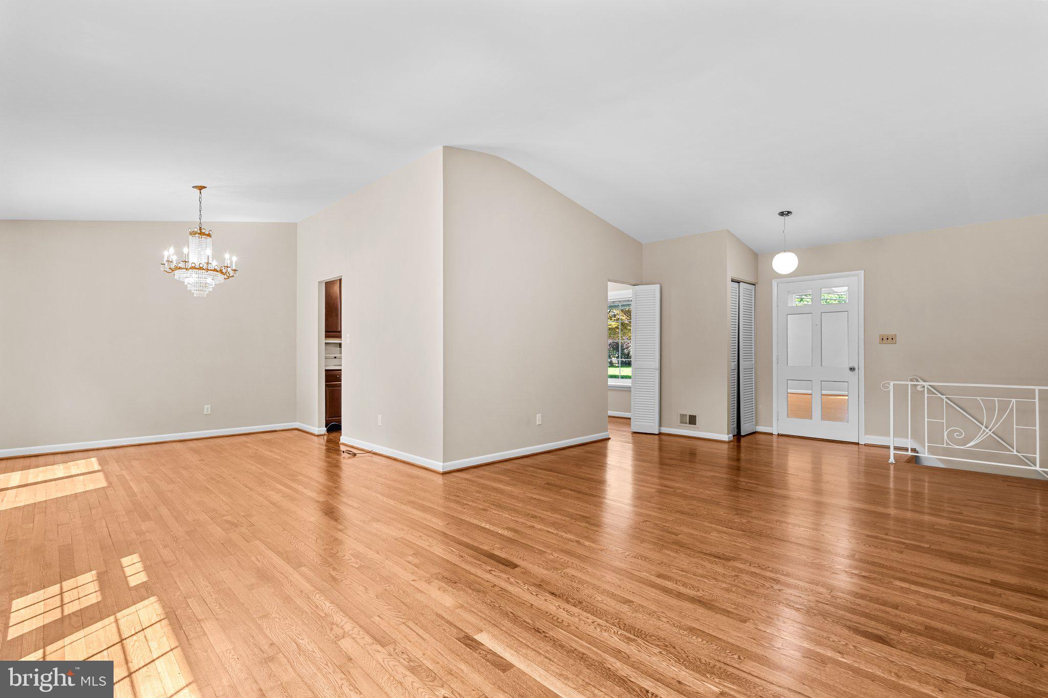 13003 HATHAWAY DRIVE
