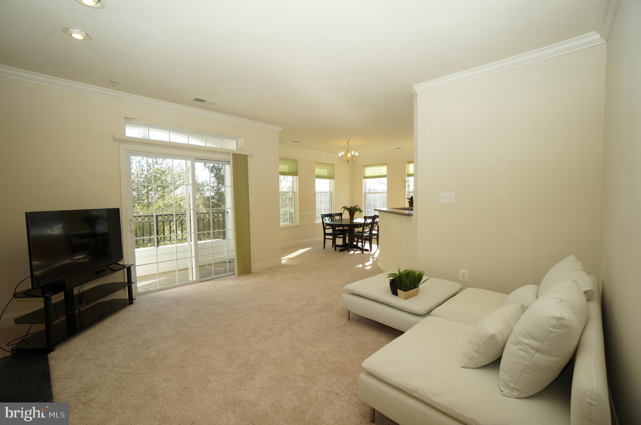 RIVER HILL - Residential Lease