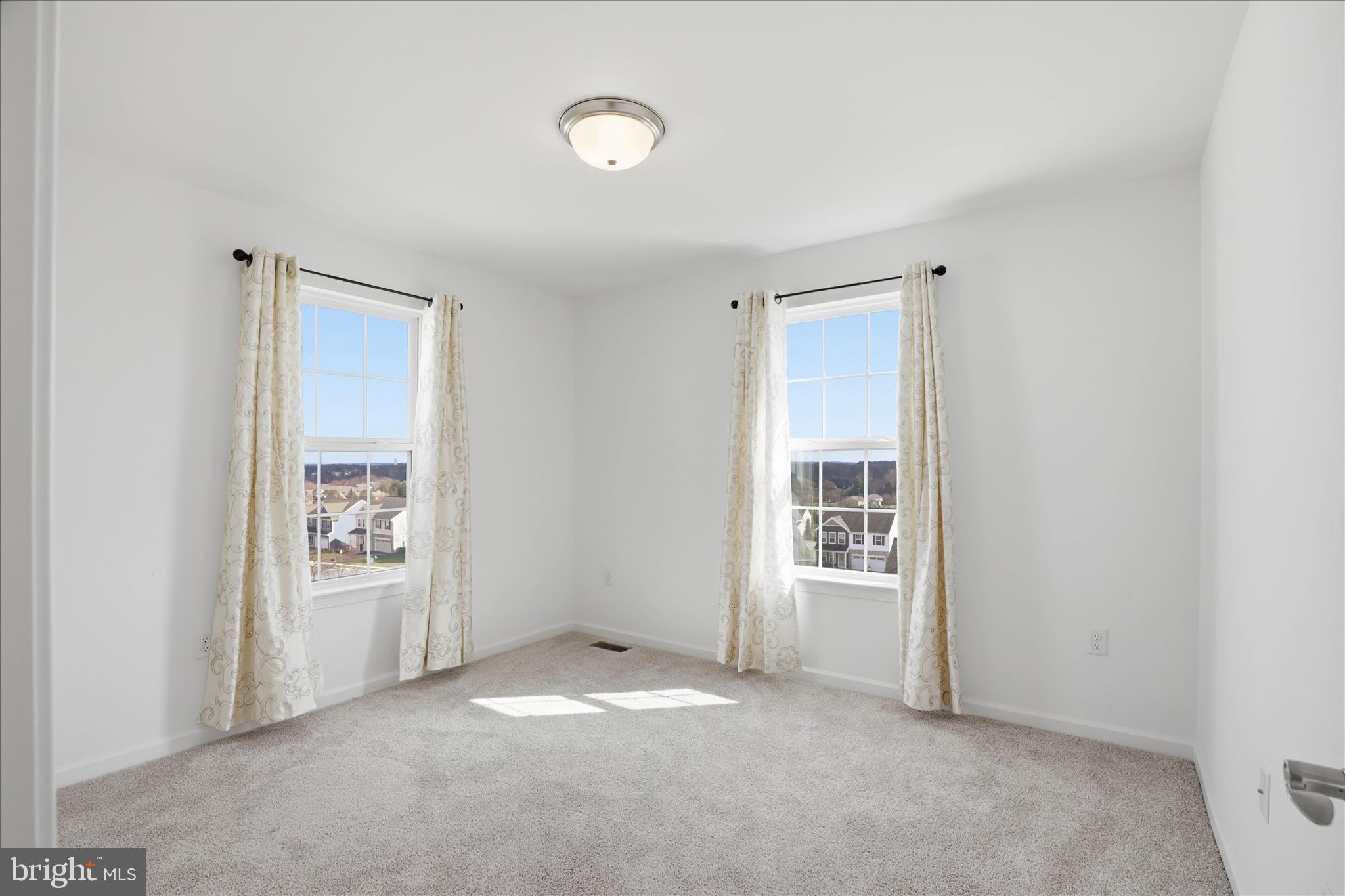 SYLVAN VIEW - Residential