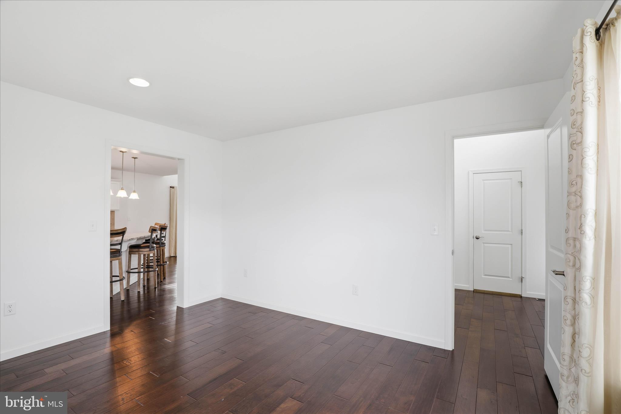 SYLVAN VIEW - Residential