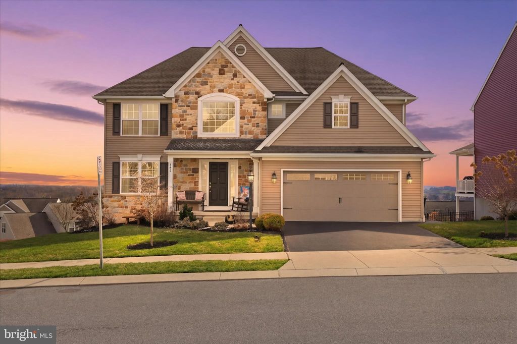 Photo of 446 Lancer Drive, COLUMBIA, PA 17512 (MLS # PALA2084568)