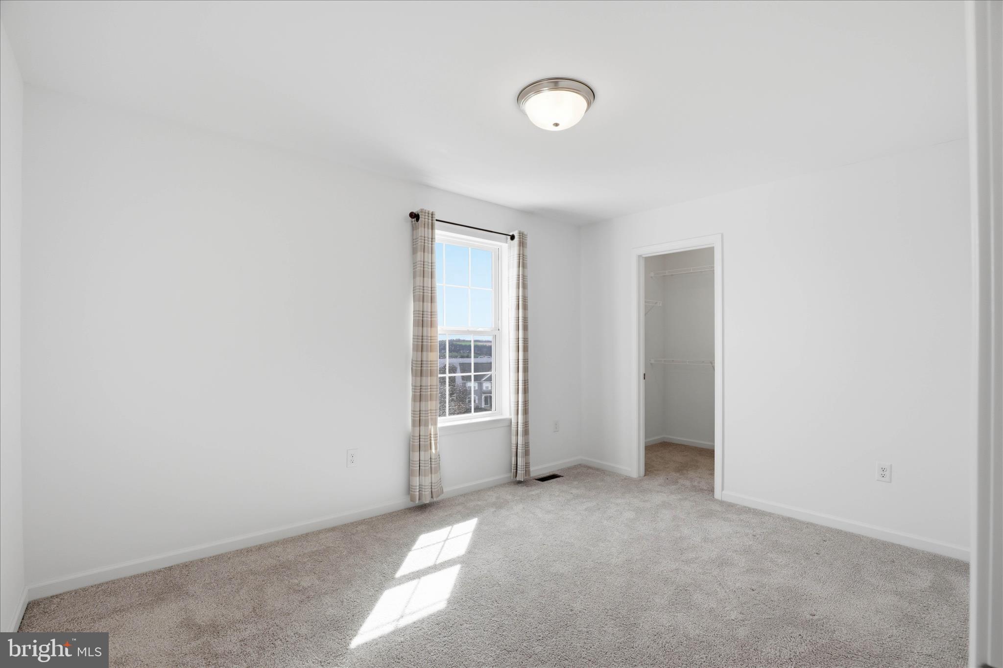 SYLVAN VIEW - Residential