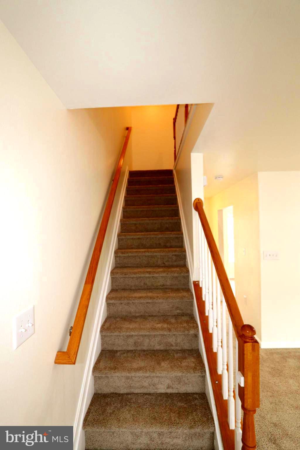 HAMMONDS MILL - Residential