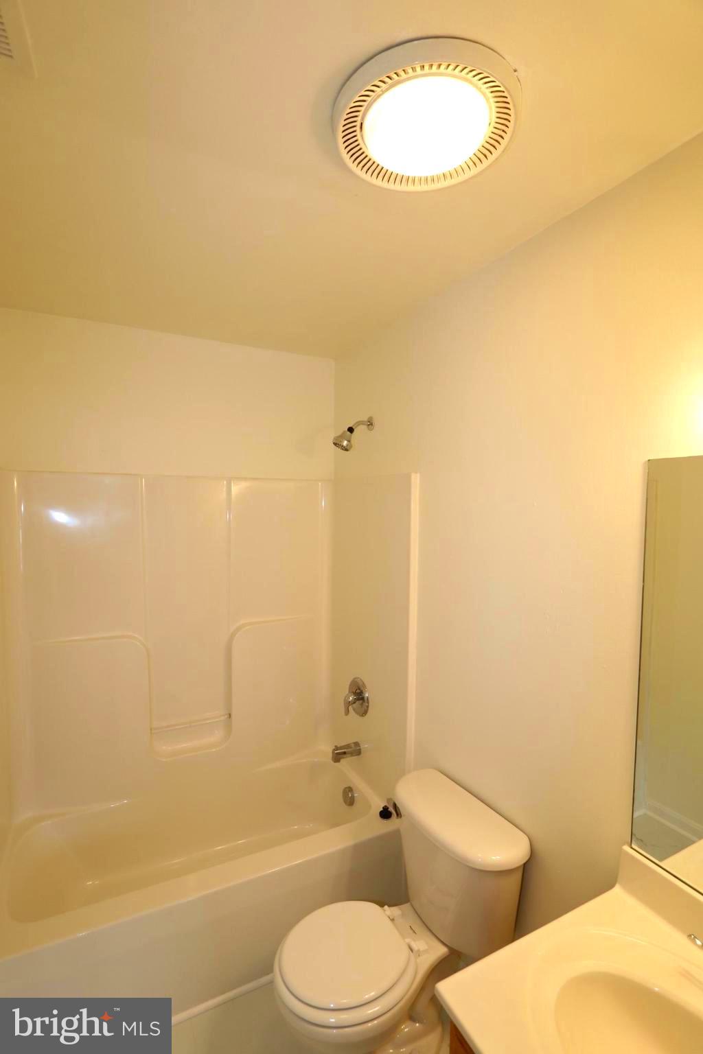 HAMMONDS MILL - Residential