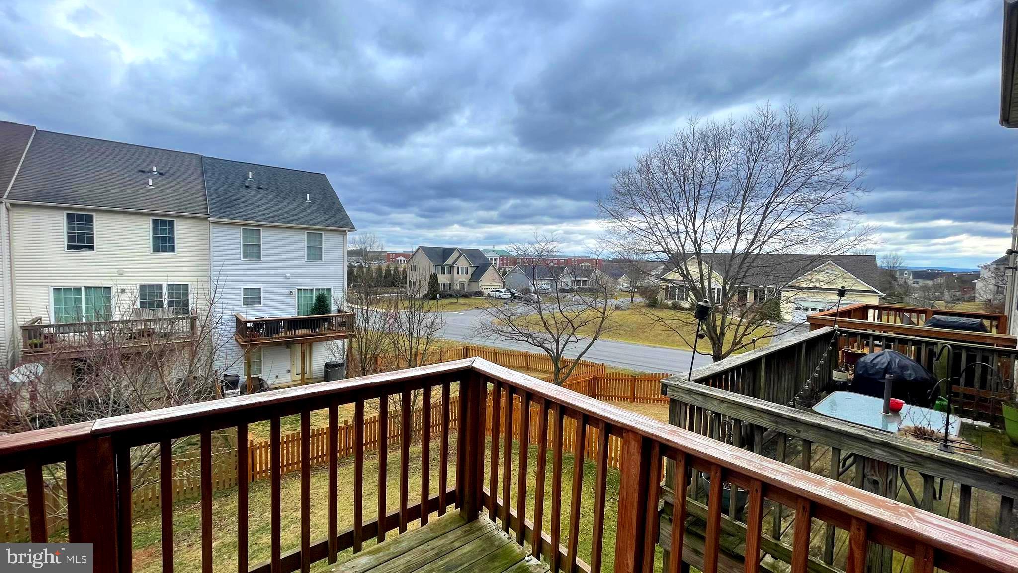 HAMMONDS MILL - Residential