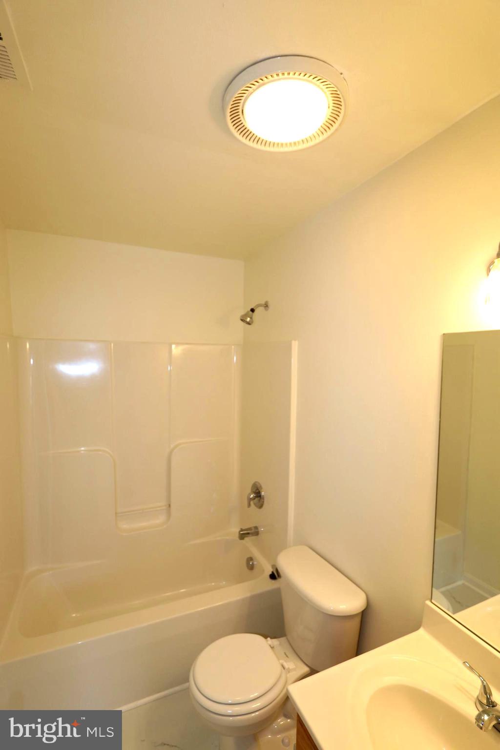 HAMMONDS MILL - Residential