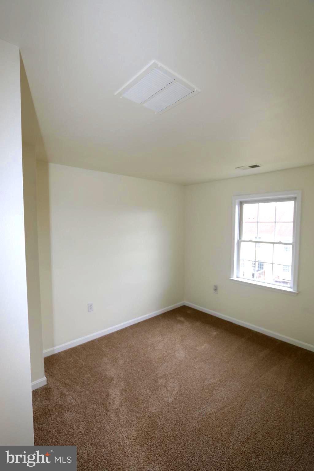 HAMMONDS MILL - Residential