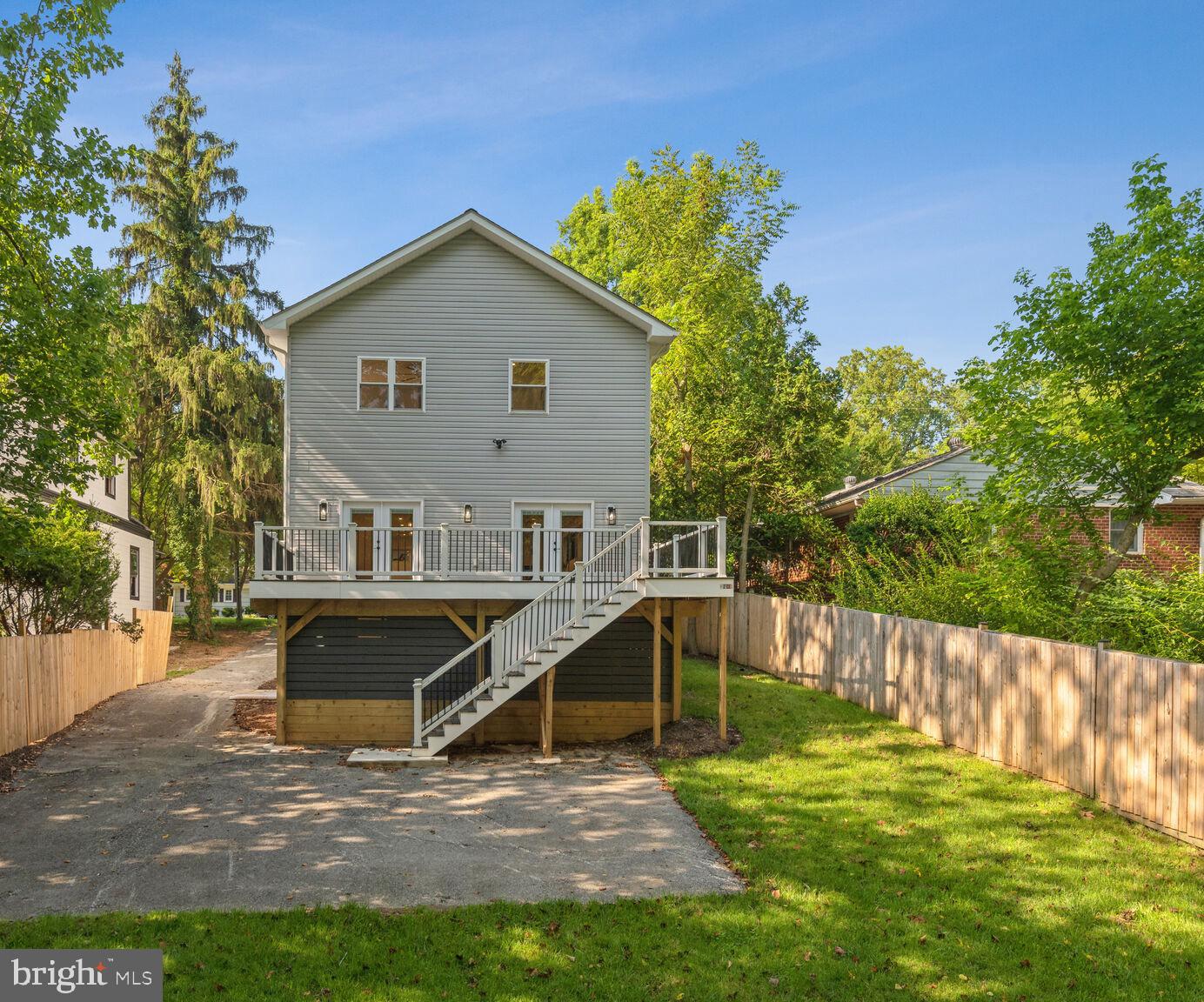 GARRETT PARK - Residential