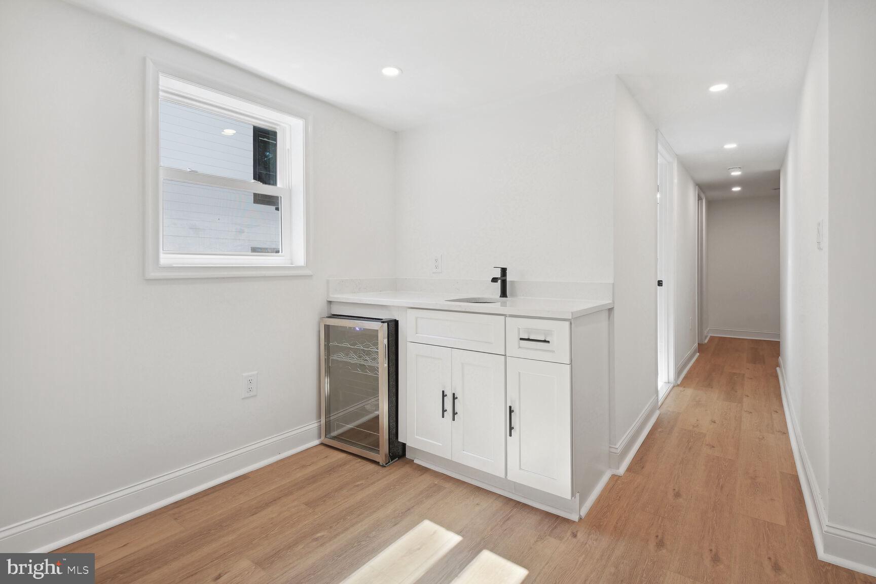 GARRETT PARK - Residential